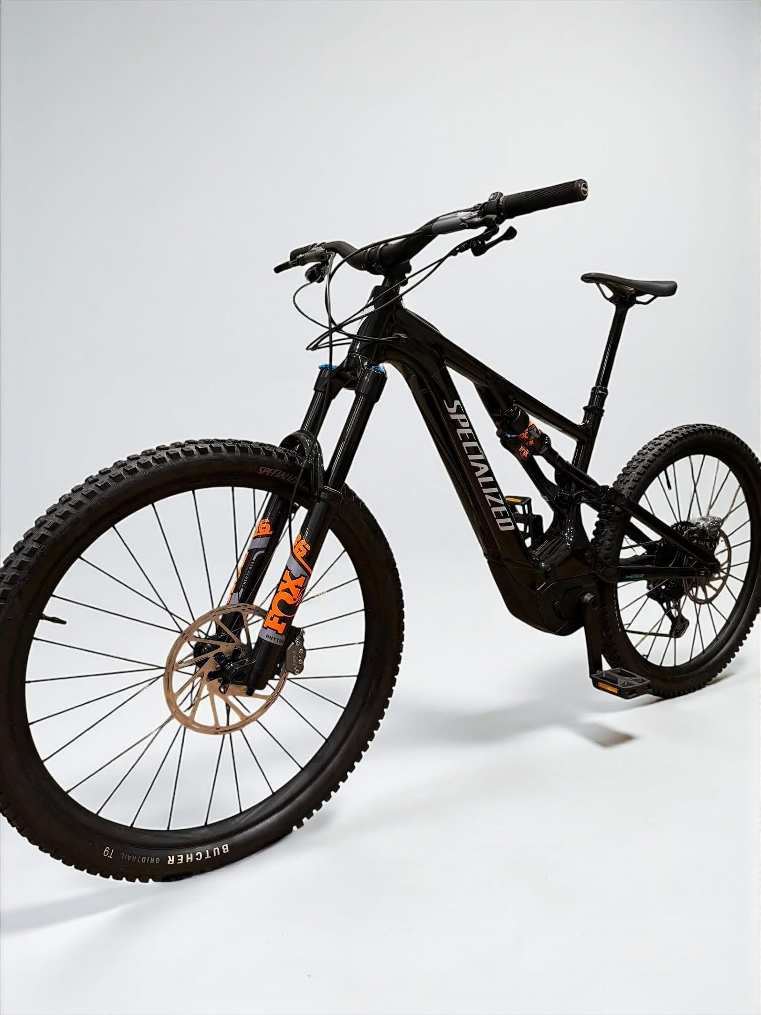 Large - S4 - 219 Miles - Specialized Levo Comp Alloy