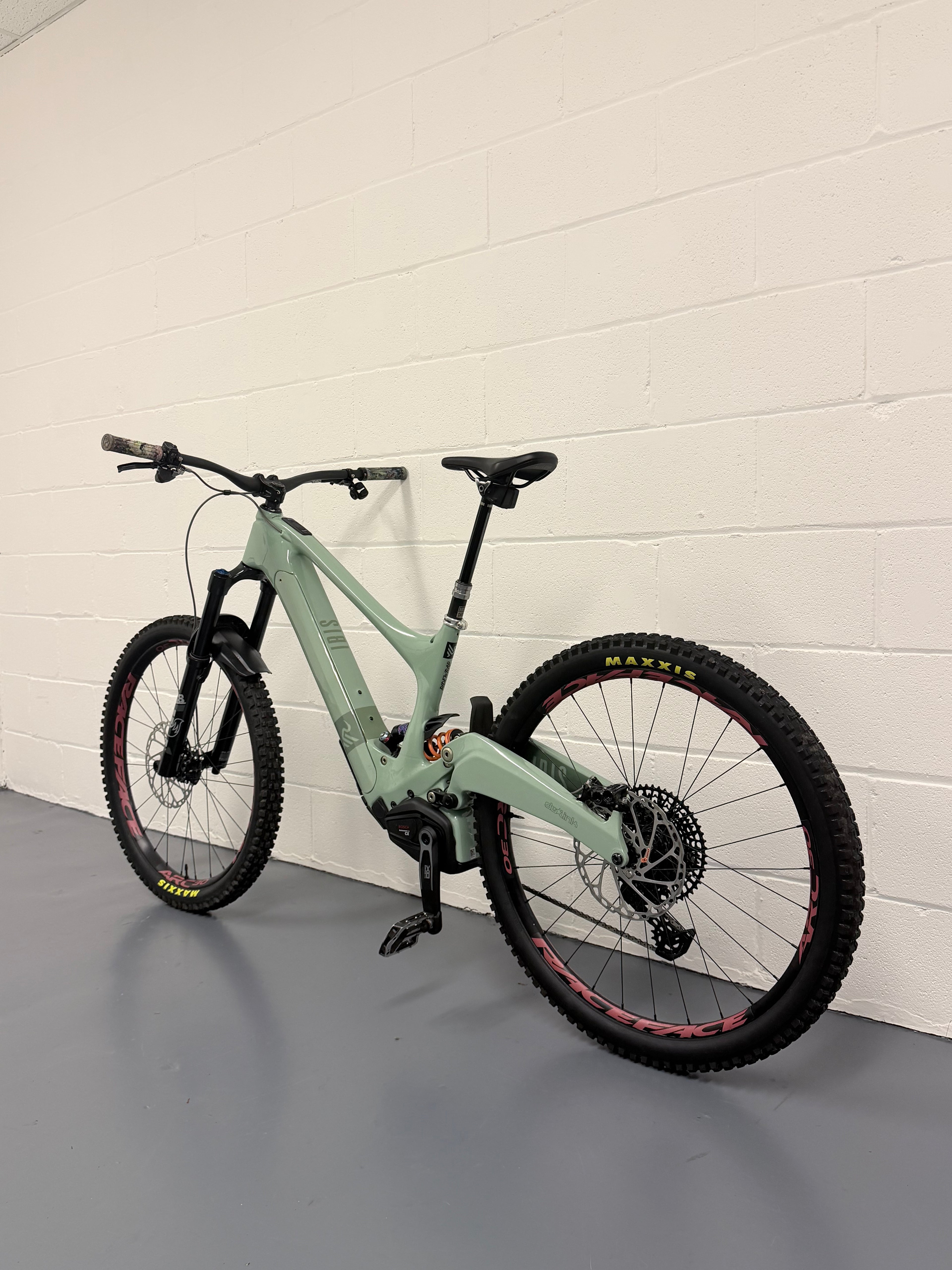 XL - 433 Miles - 2025 IBIS OSO - HUGE SPEC 1/1