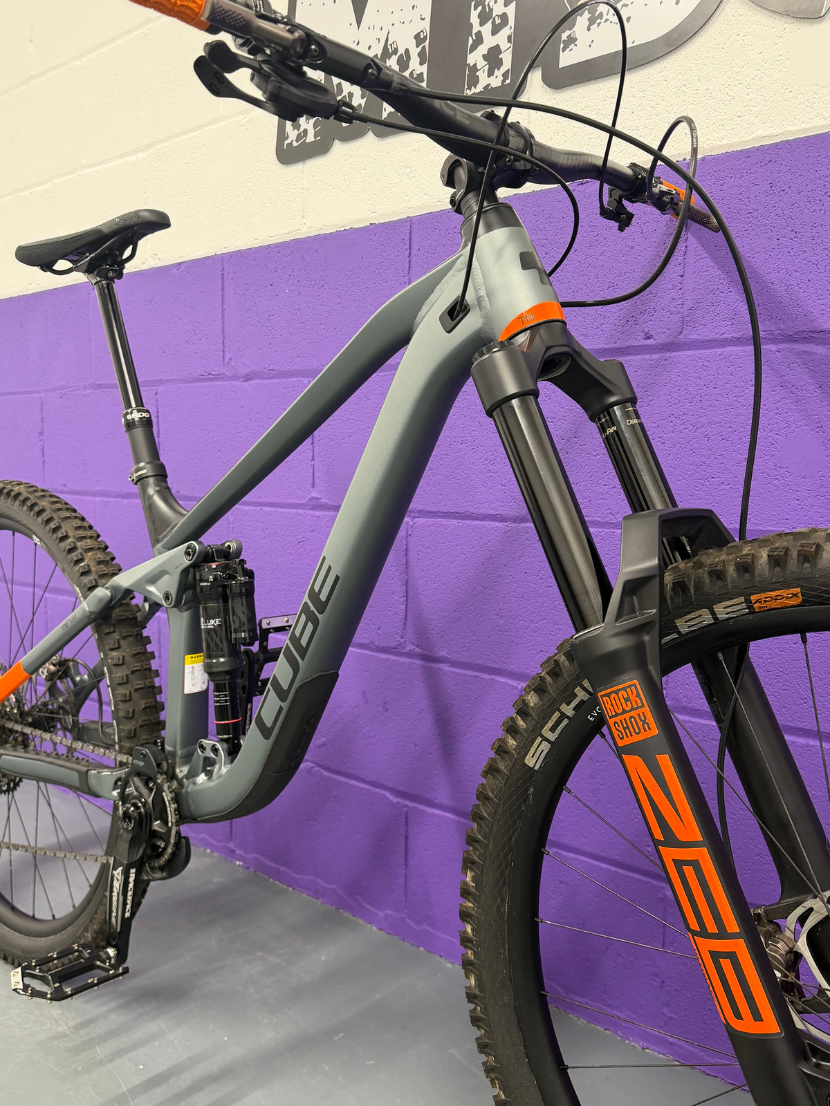 Large / 2021 Cube Stereo 170 TM Full Suspension Mountain Bike / Rare / MTB