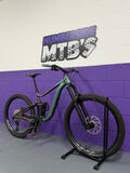 Medium / 2026 Giant Reign 2 / Upgraded - LIKE NEW