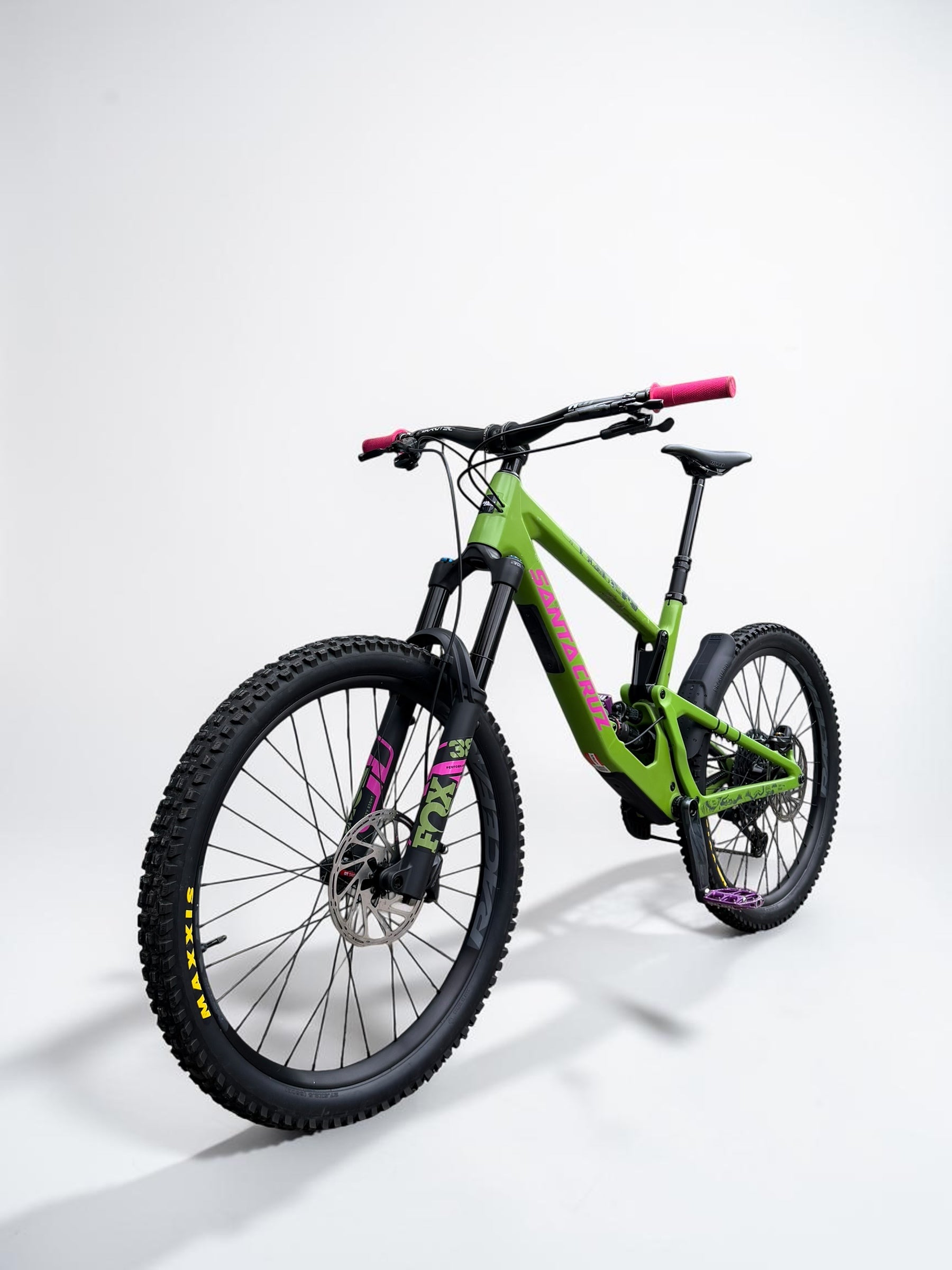Large - Santa Cruz Nomad 5 C S - Adder Green