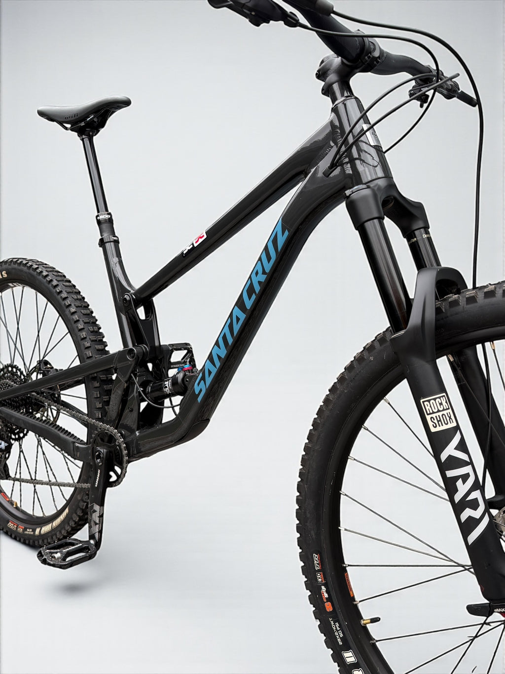 XL / Santa Cruz Hightower R Full Suspension Mountain Bike / LIKE NEW!