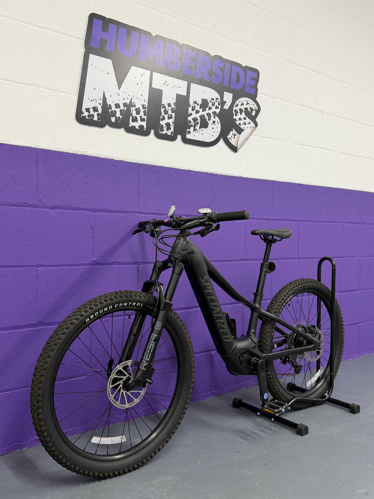 Kids / 2023 Specialized Turbo Levo SL Kids E-Bike / EMTB / E-BIKE / MTB