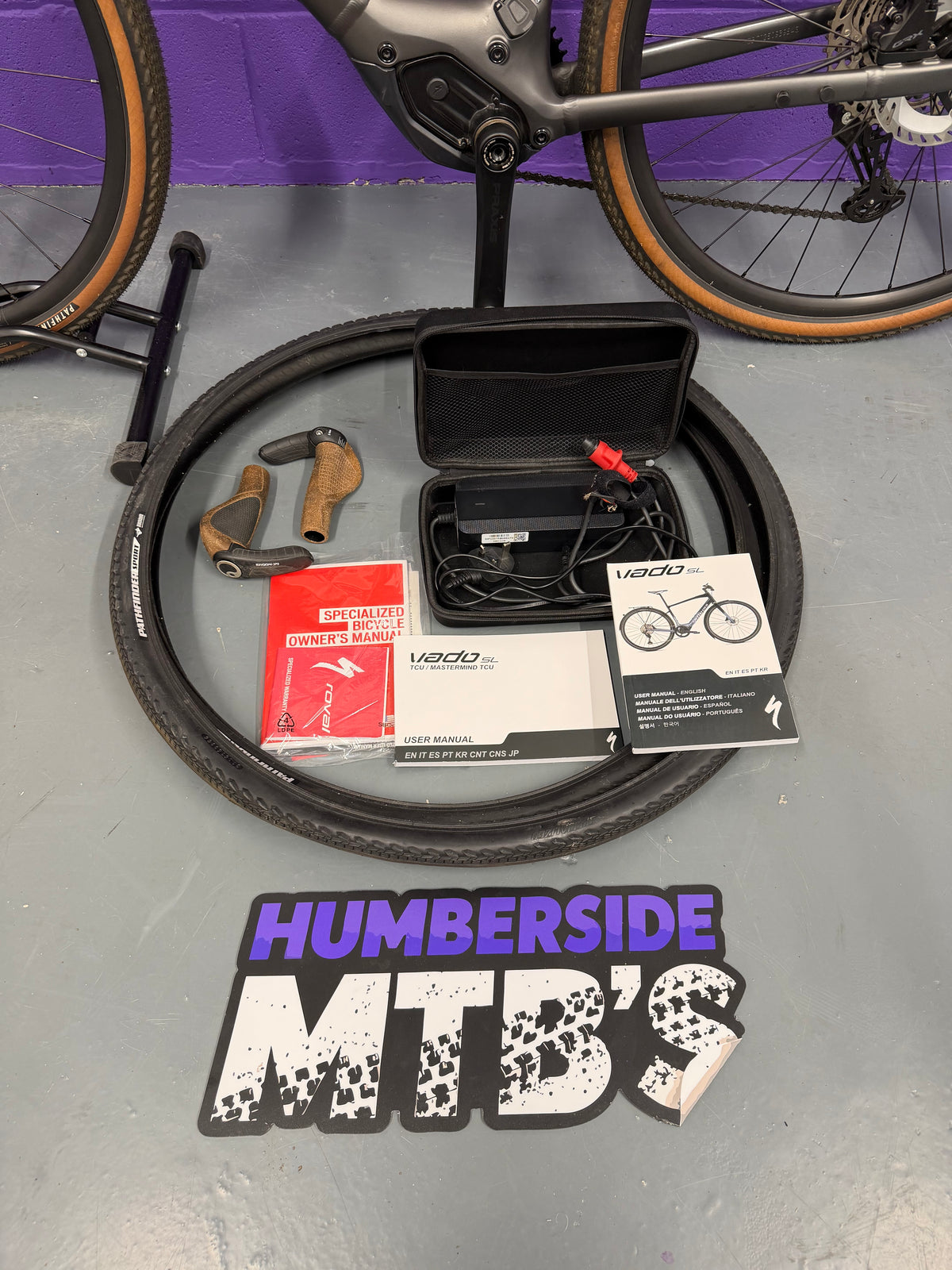 Large / 2022 Specialized Vado 4.0 SL Electric Bike / E-BIKE