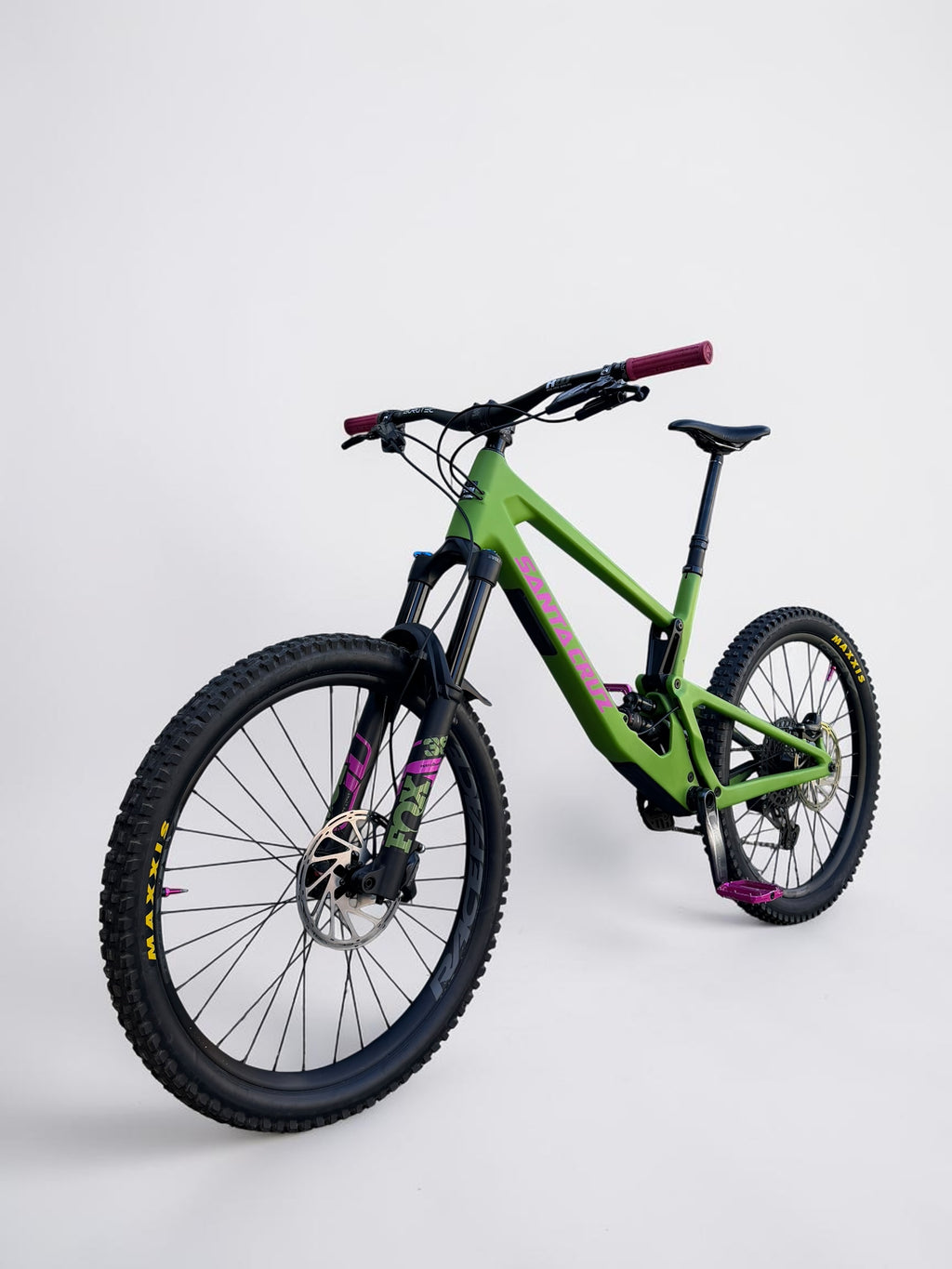 XL - Santa Cruz Nomad 5 C S