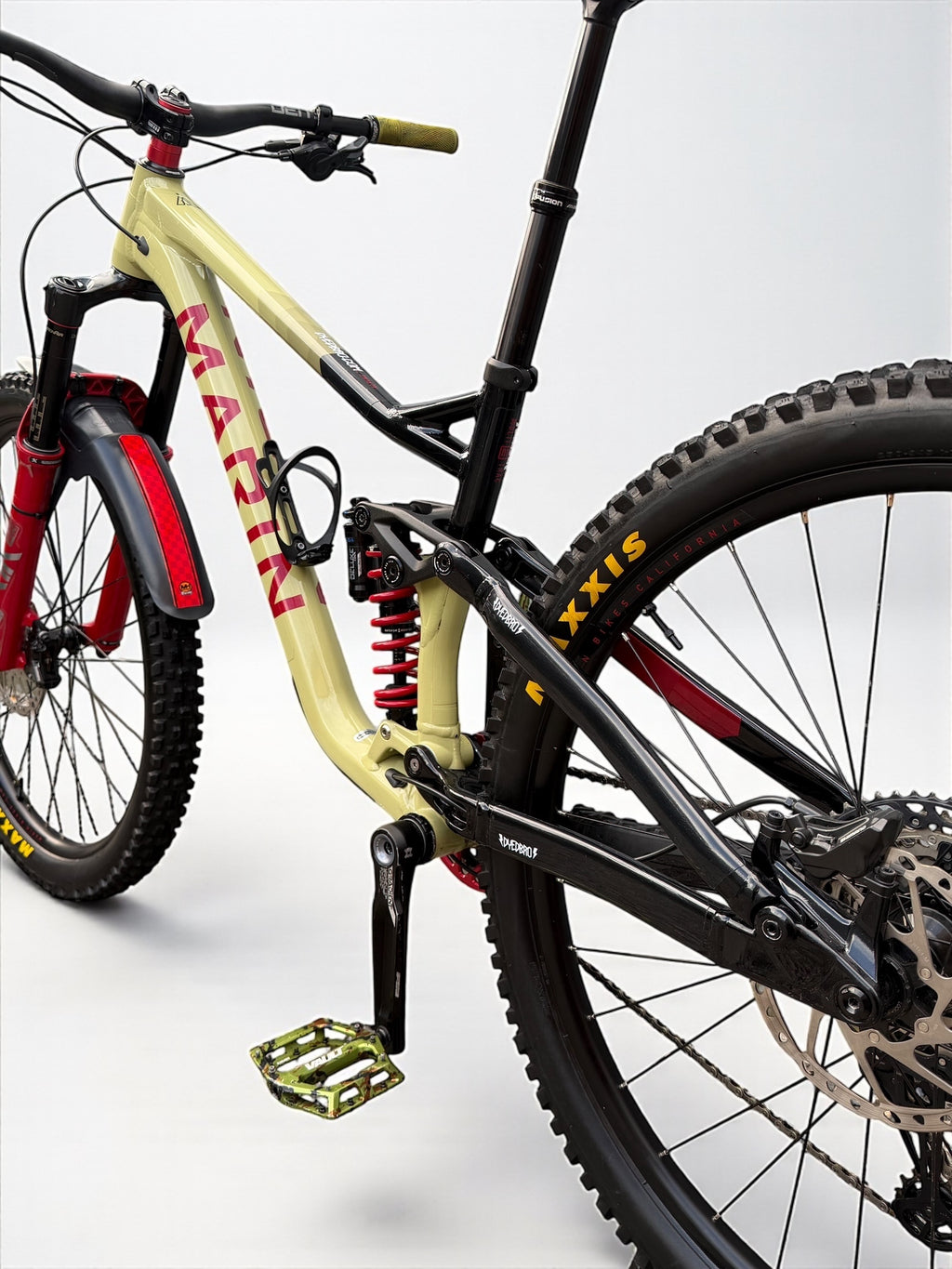 Large / Marin Alpine Trail XR Full Suspension Mountain Bike / MTB / ROCKSHOX