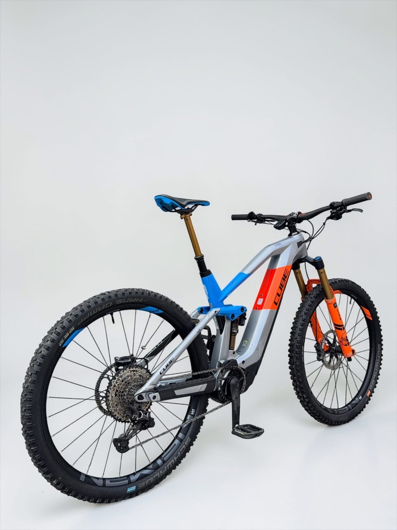Large - 314 Miles - Cube Stereo Hybrid 140 Action Team