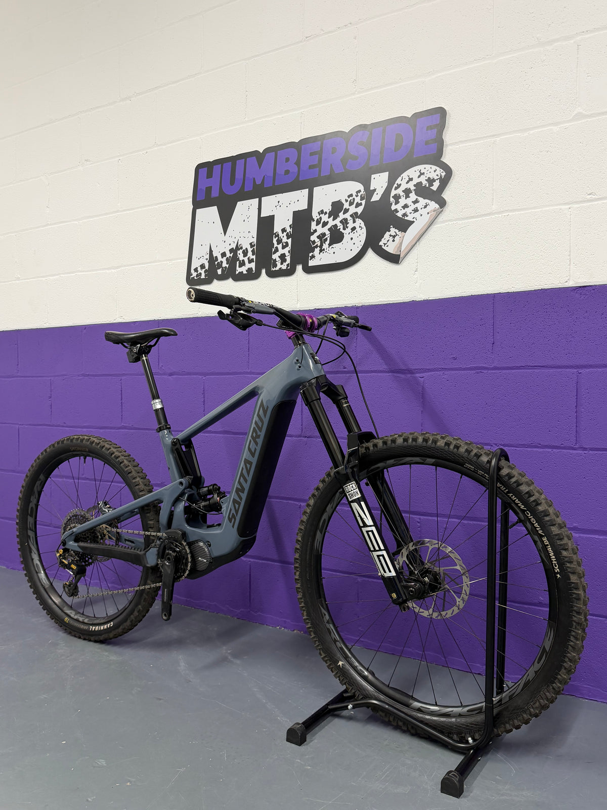 Medium / 2023 Santa Cruz Heckler C MX Full Suspension Electric Mountain Bike / EMTB / MTB