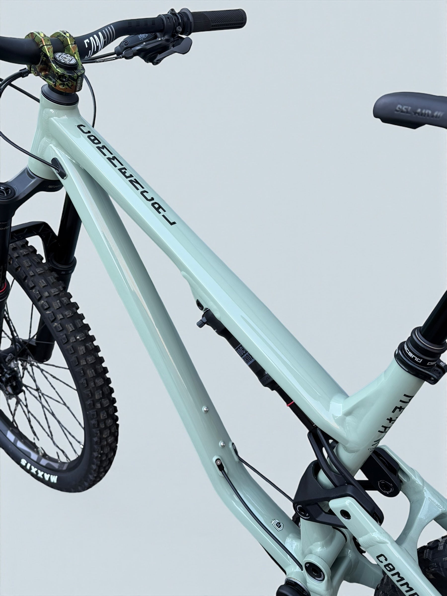 Large / Commencal Mega SX V4 Origin Full Suspension Mountain Bike / MTB / Rockshox