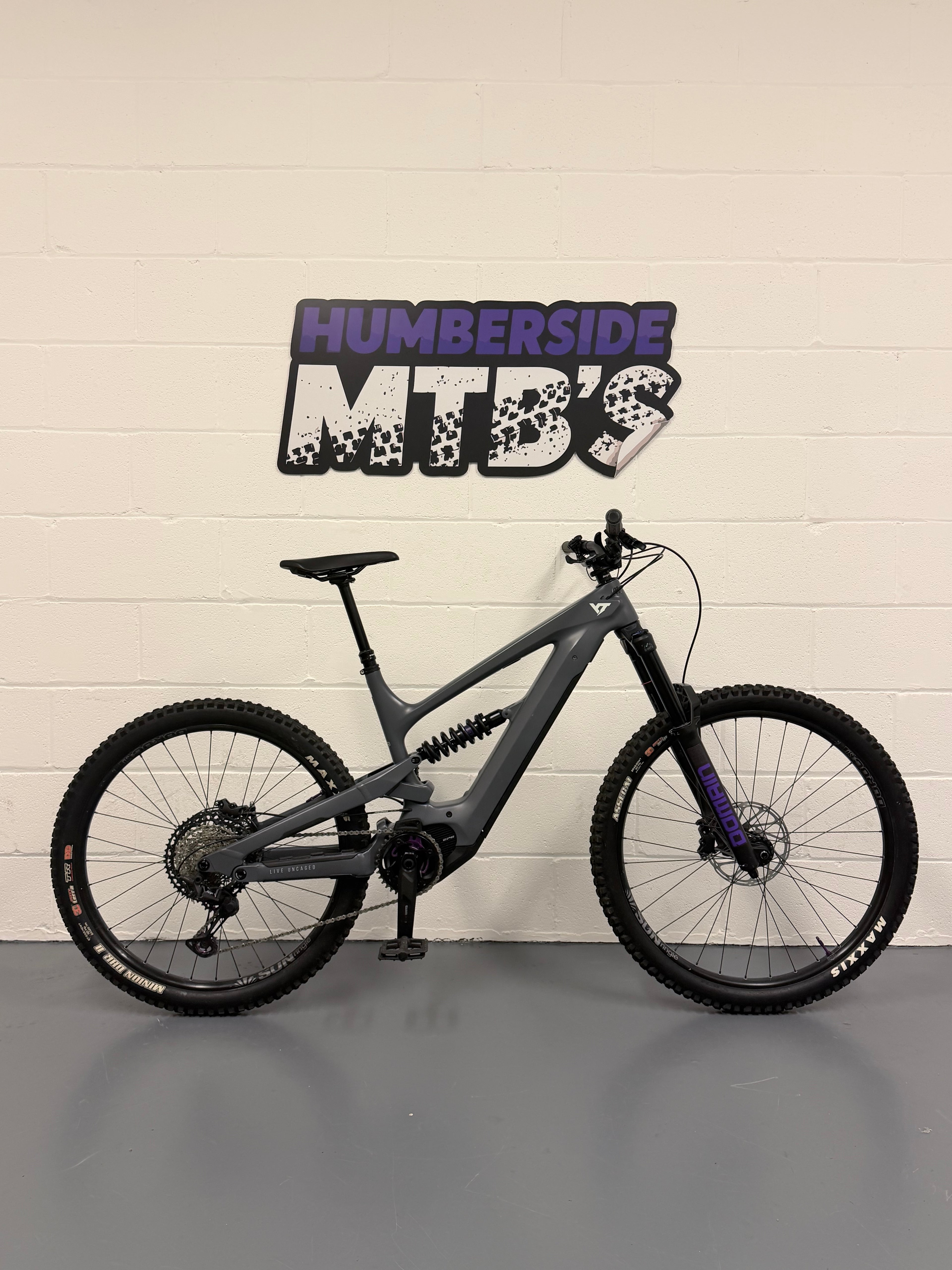 Large - 339 miles - 2024 YT Decoy MX Core 1 Full Suspension Electric Mountain Bike - EMTB - MTB
