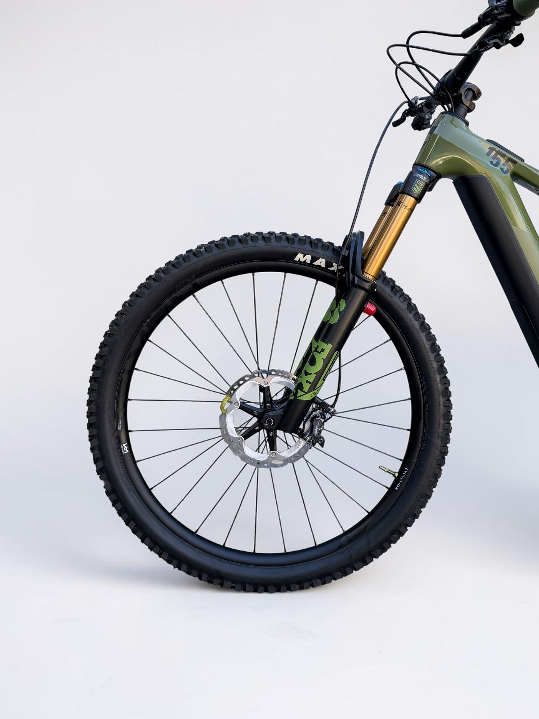 Medium - 452 Miles - Cube Stereo Hybrid One55 TM 750