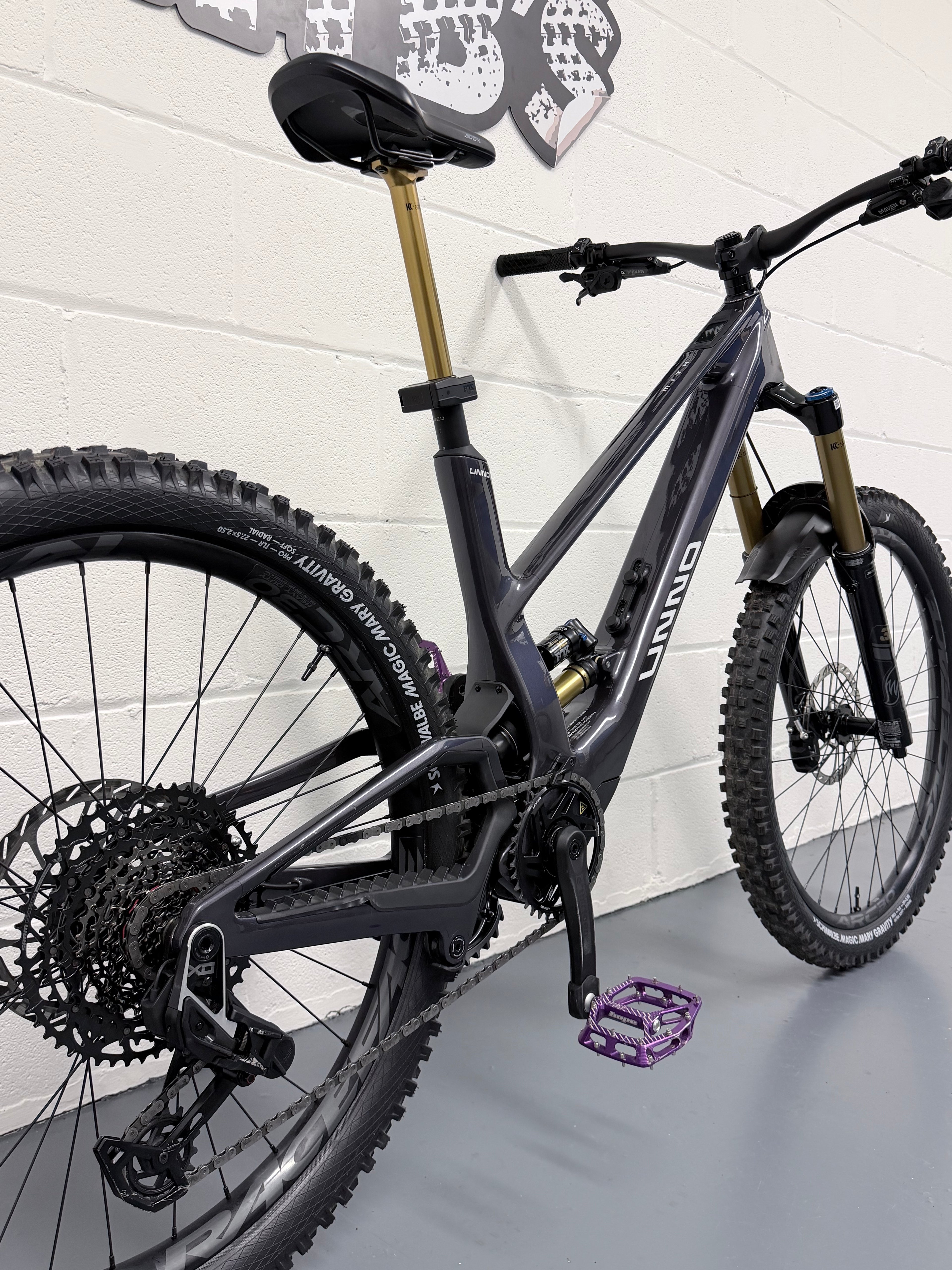 S2 - 174 MILES!! - 2026 Unno Mith Race UPGRADED Full Suspension Electric Mountain Bike - EMTB - MTB