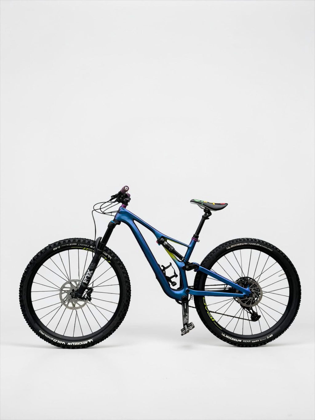 Medium - Specialized Stumpjumper Comp