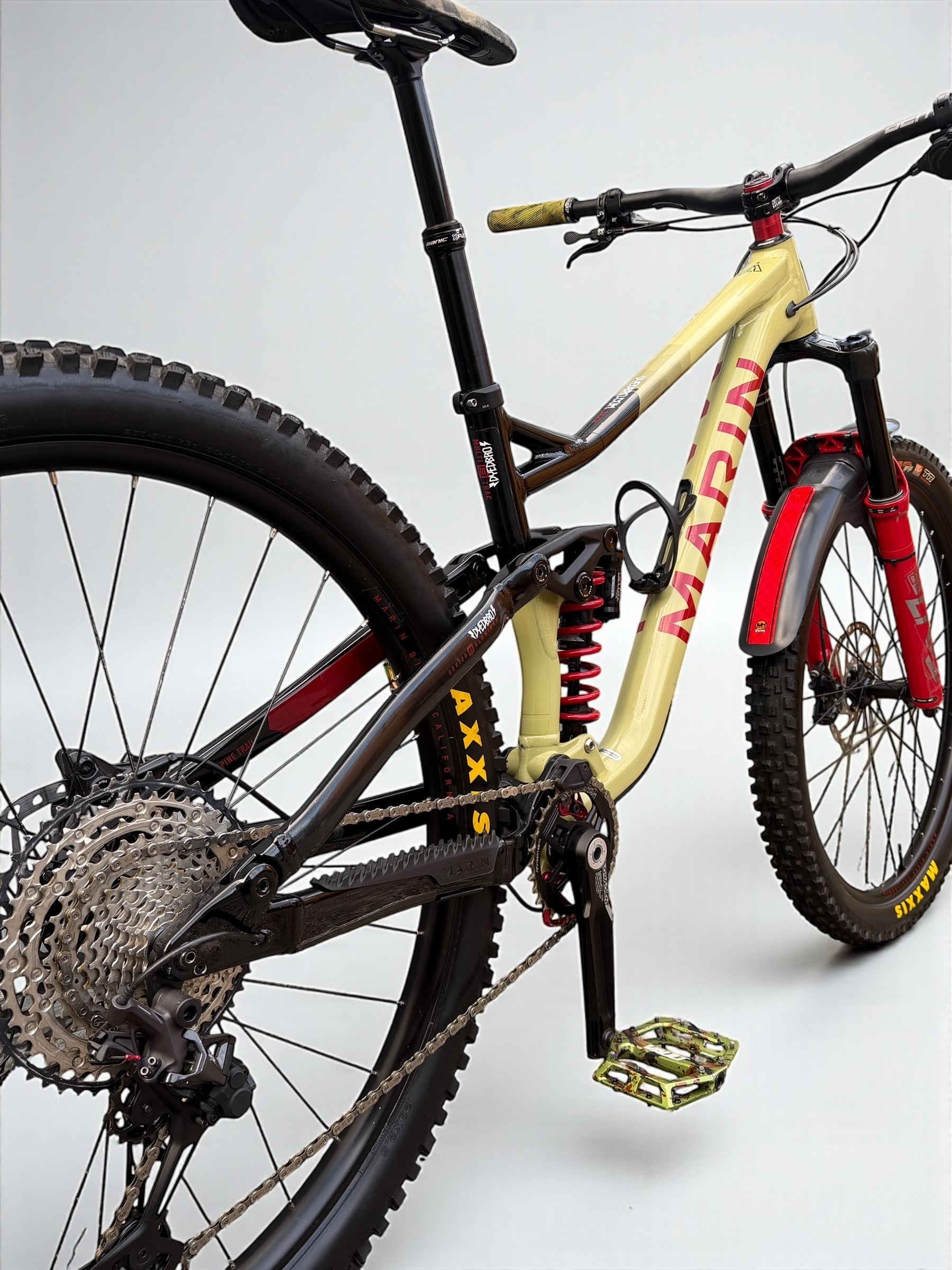 Large / Marin Alpine Trail XR Full Suspension Mountain Bike / MTB / ROCKSHOX