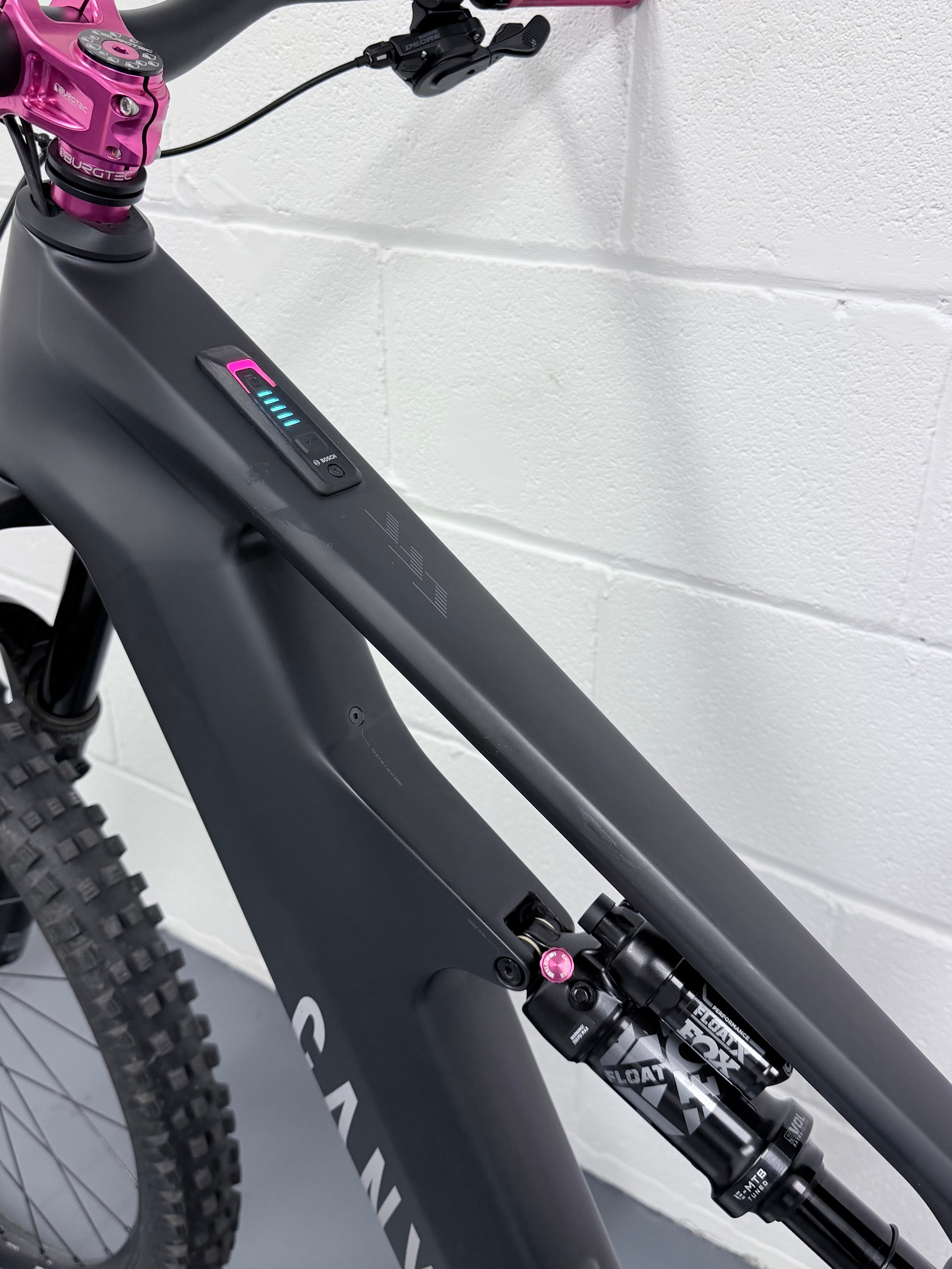 Large - 2024 Canyon Strive: ON CFR Underdog Full Suspension Electric Mountain Bike - EMTB