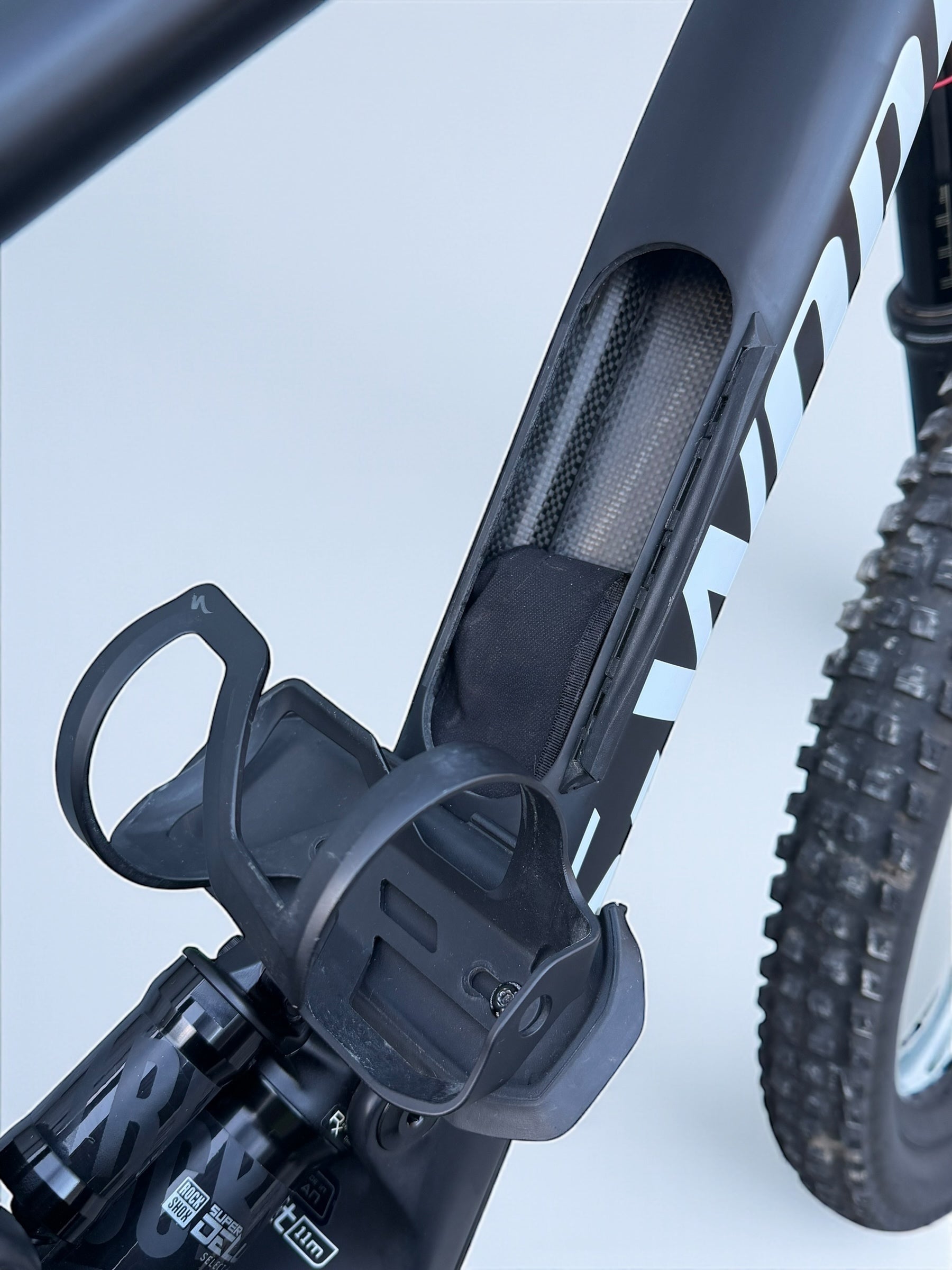 S3 / Specialized S-Works Enduro Full Suspension Mountain Bike / MTB /