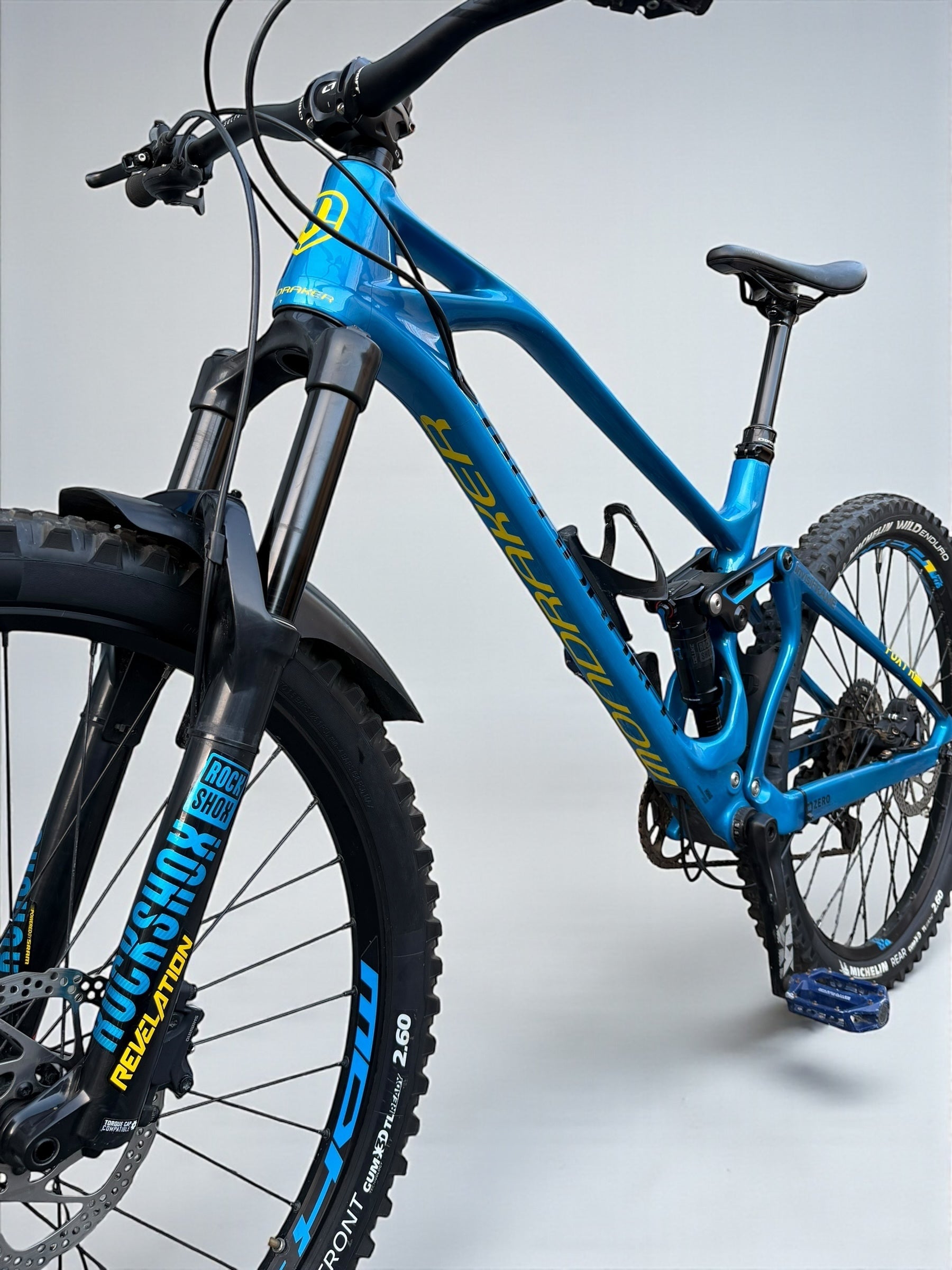 Medium / Mondraker Foxy Carbon R Full Suspension Mountain Bike / MTB / Rockshox