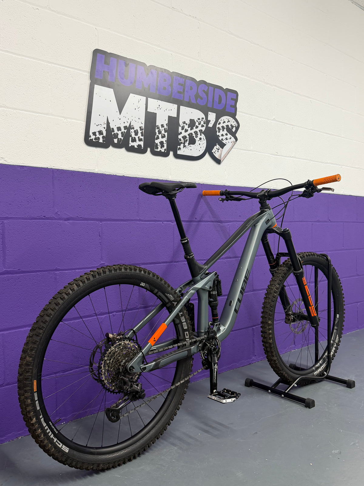 Large / 2021 Cube Stereo 170 TM Full Suspension Mountain Bike / Rare / MTB