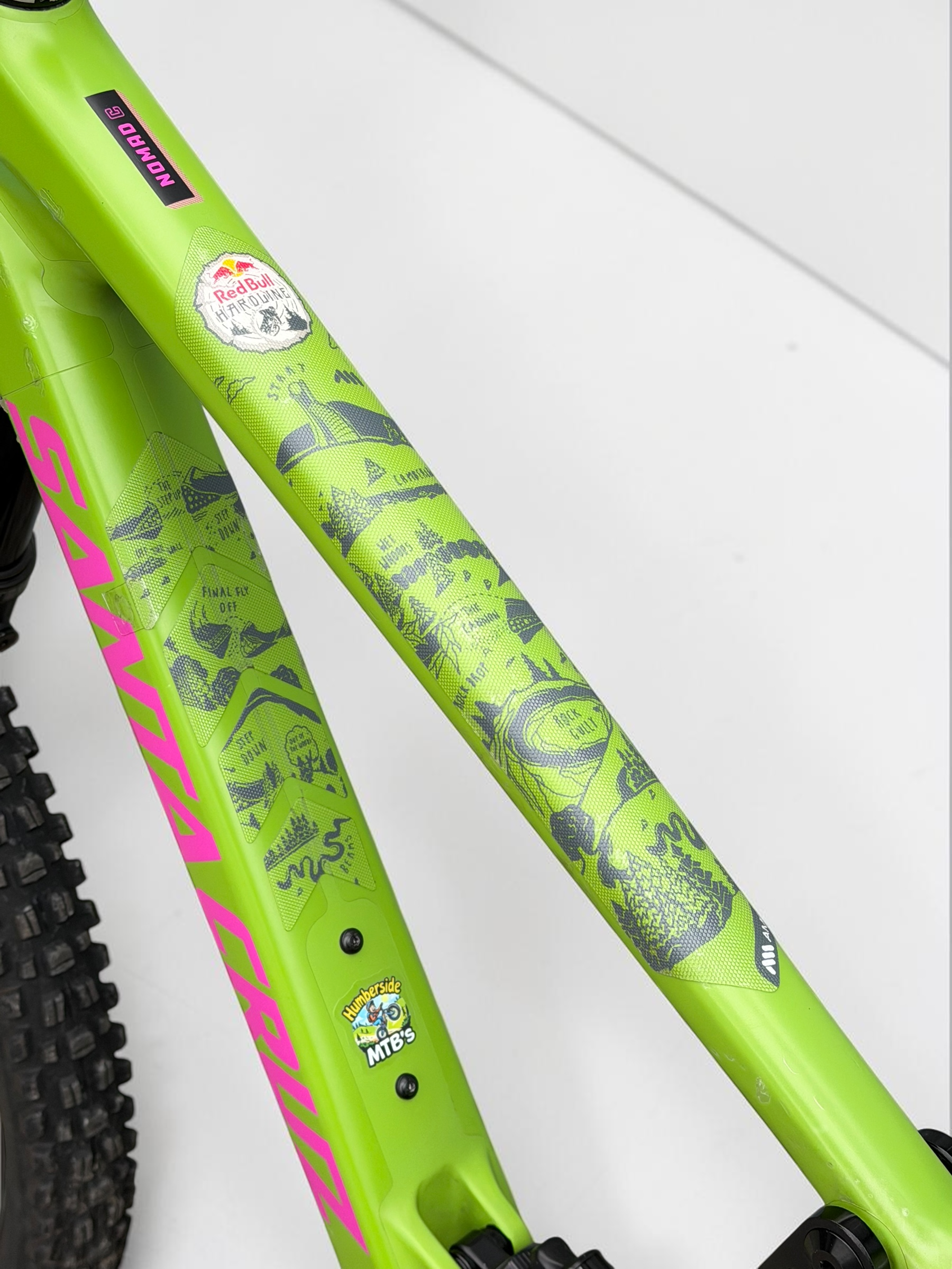 Large - Santa Cruz Nomad 5 C S - Adder Green