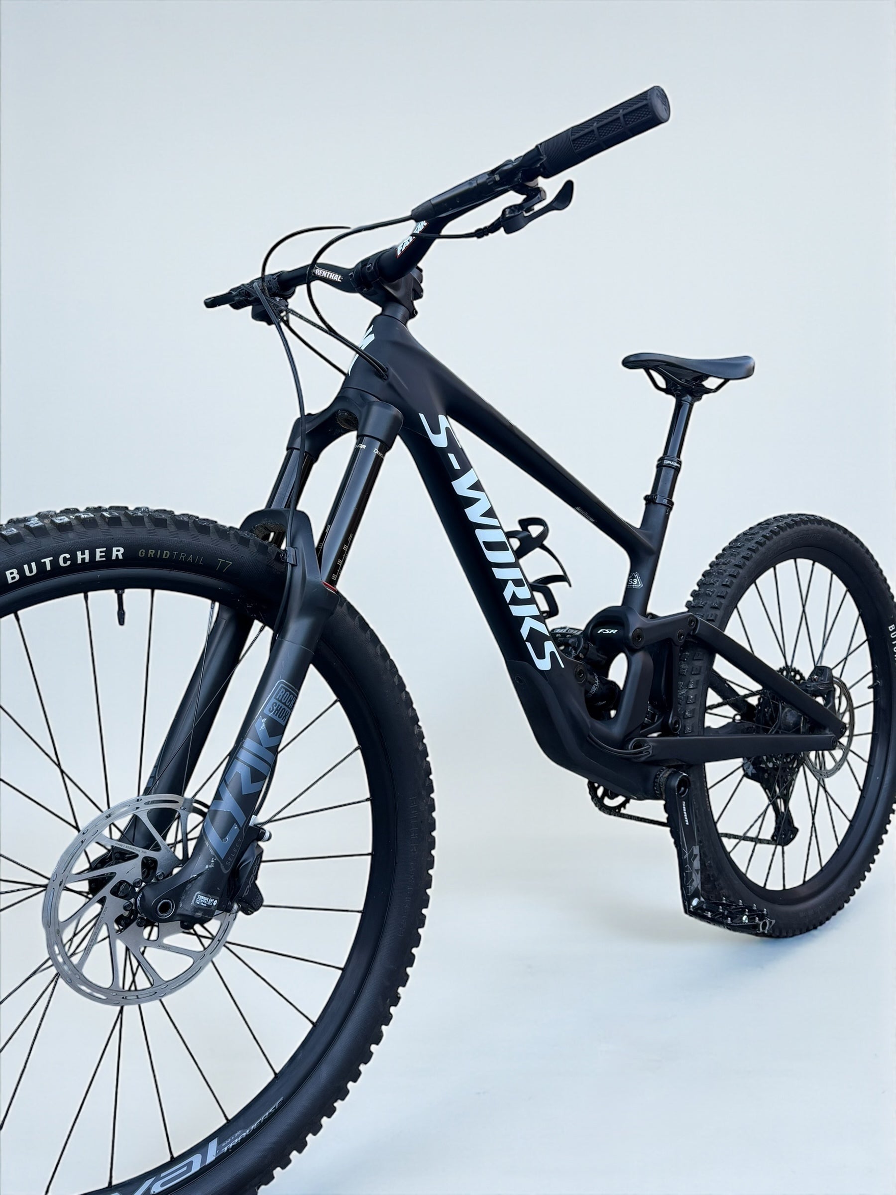 S3 / Specialized S-Works Enduro Full Suspension Mountain Bike / MTB /