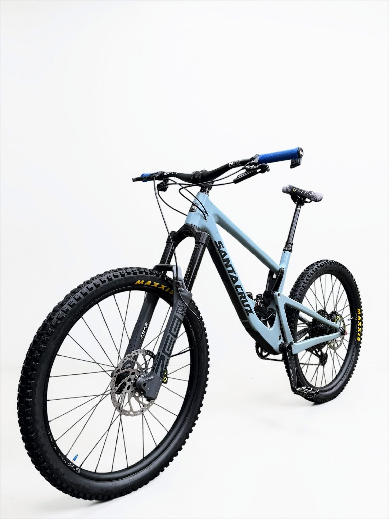 Large - Santa Cruz Bronson C