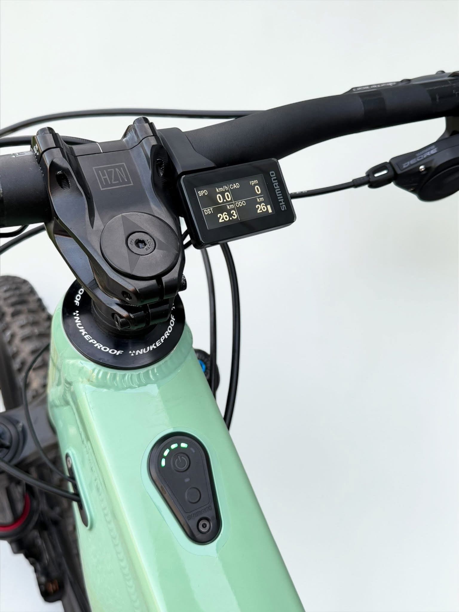 Medium - 16 Miles - Vitus E-Sommet VRX 297
