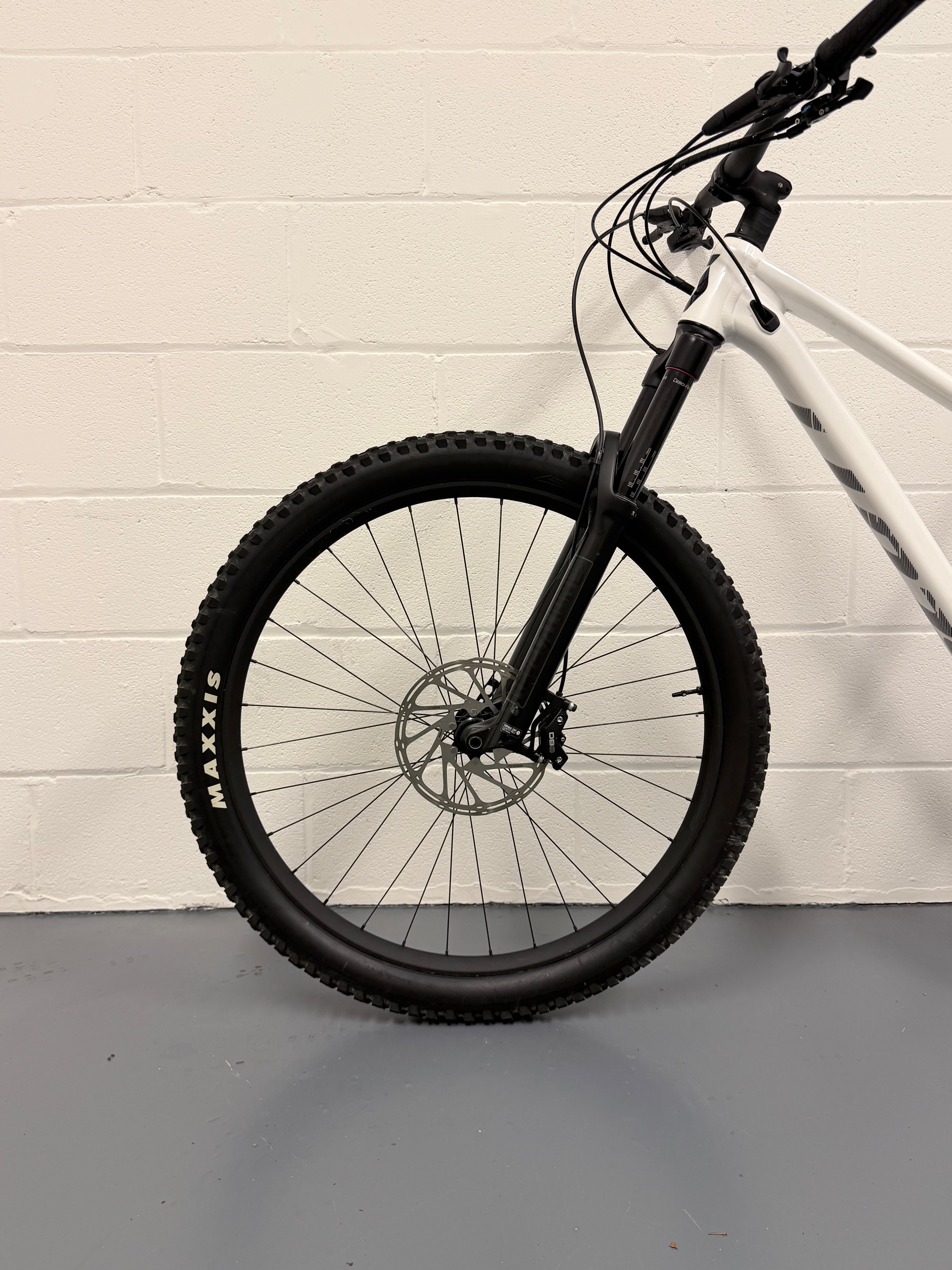 Large - Scott Genius 940 Full Suspension Mountain Bike - MTB