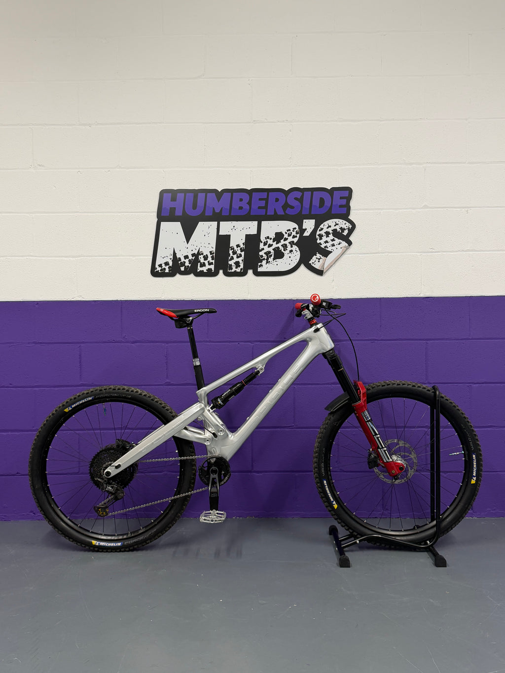 Medium - Pole Vikkela full suspension mountain bike - UPGRADED - SUPER RARE