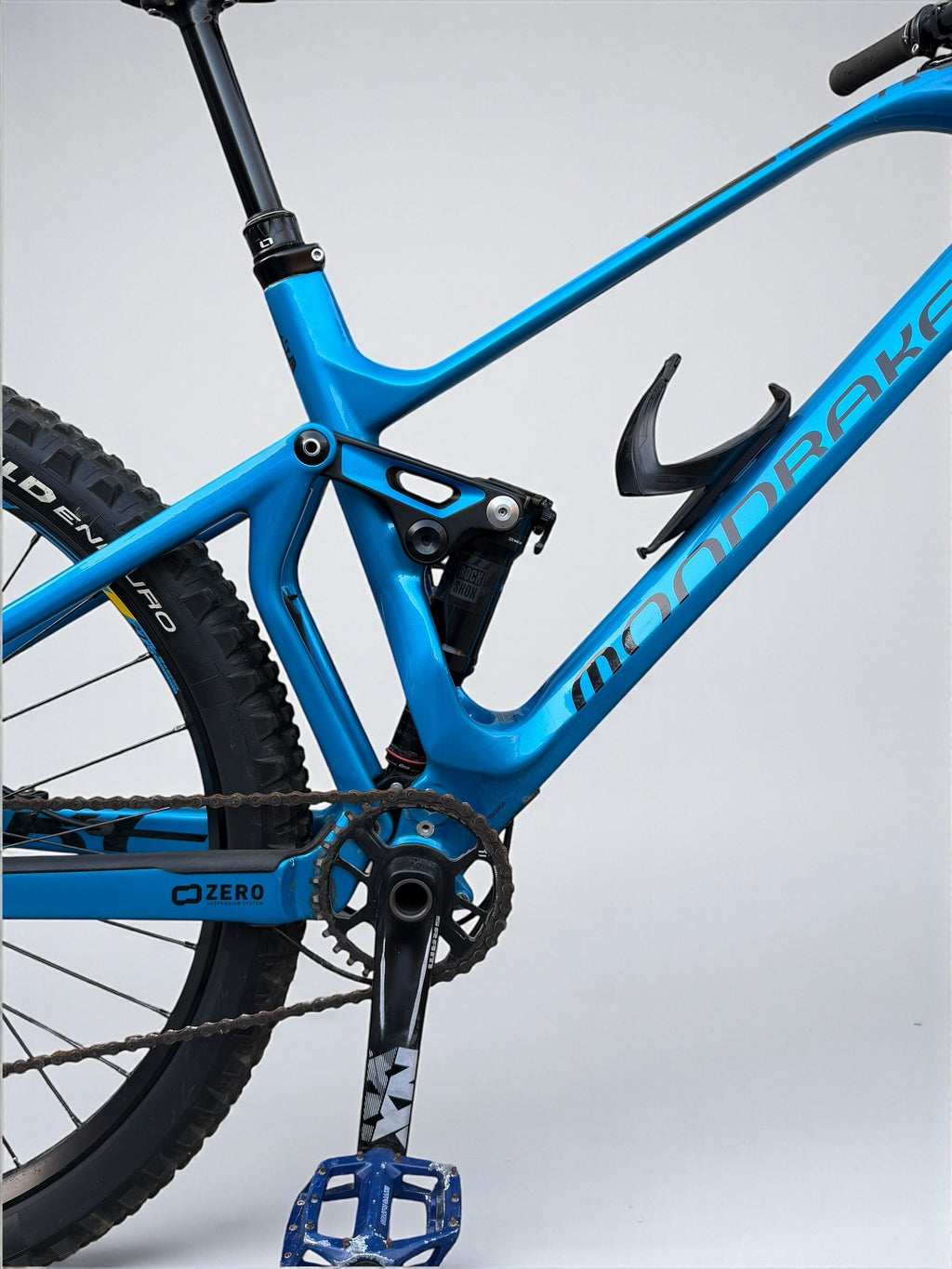 Medium / Mondraker Foxy Carbon R Full Suspension Mountain Bike / MTB / Rockshox