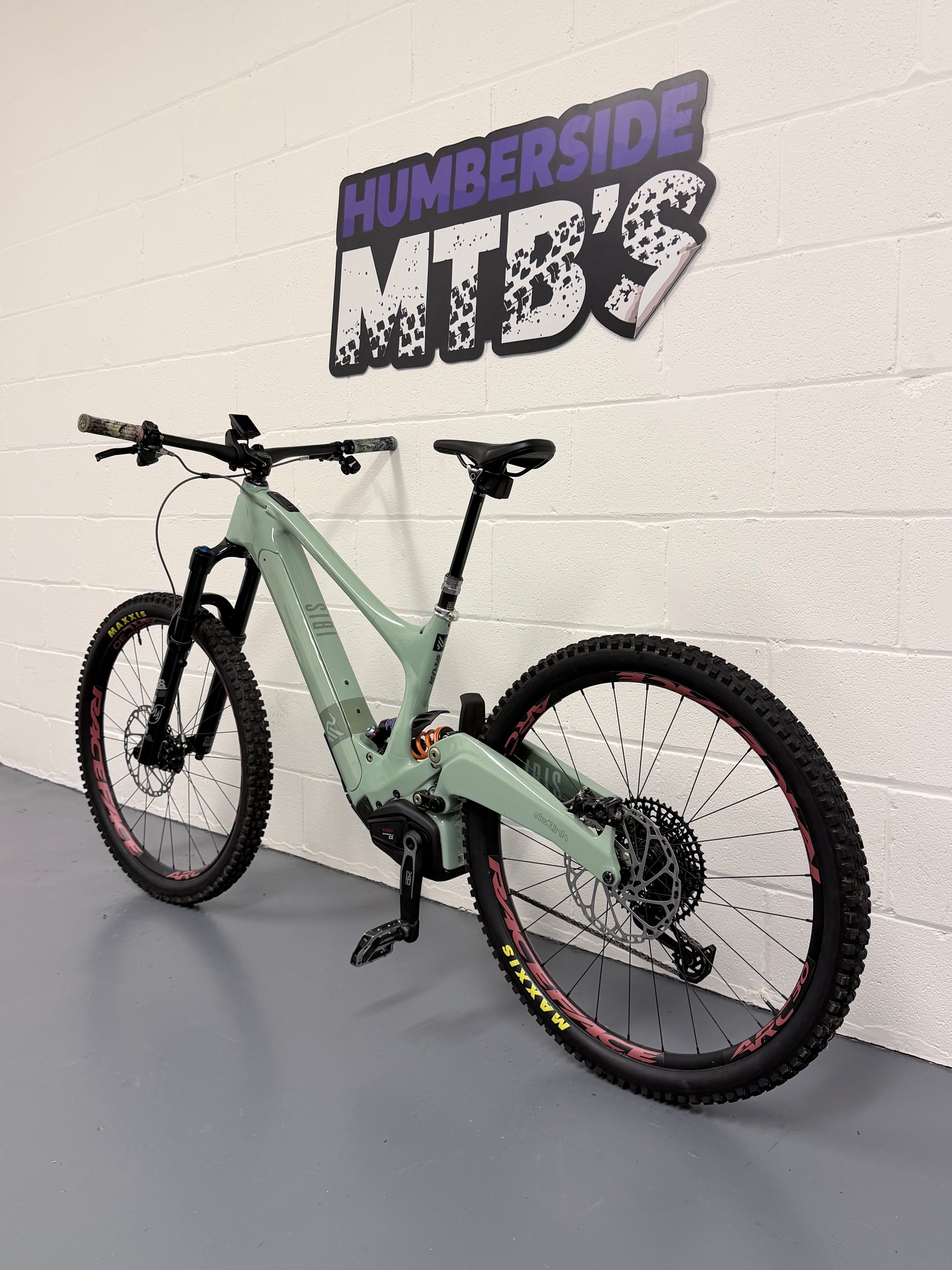XL - 444 Miles - 2025 IBIS OSO 1.1 - UPGRADED Full Suspension Electric Mountain Bike - EMTB - MTB