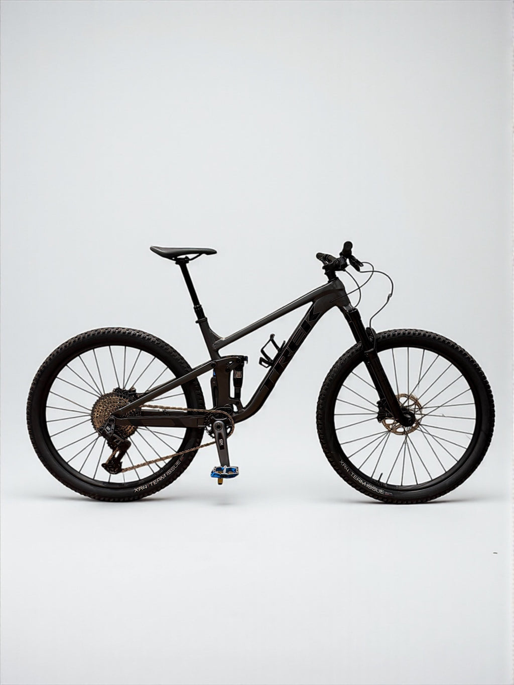 Large / Trek Top Fuel 8 GX AXE Full Suspension Mountain Bike / SRAM GX AXE / MTB