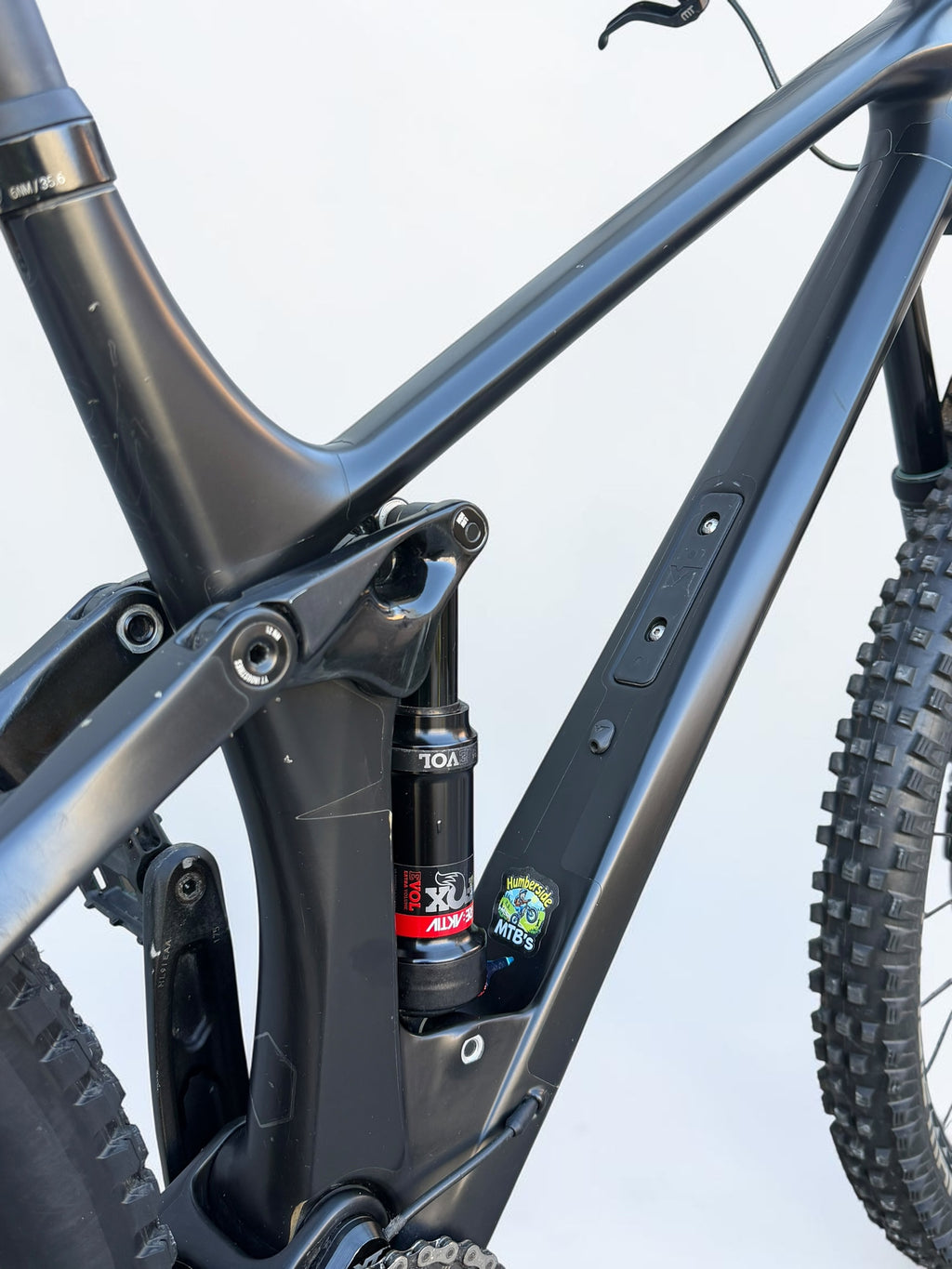 Large - YT Izzo 29