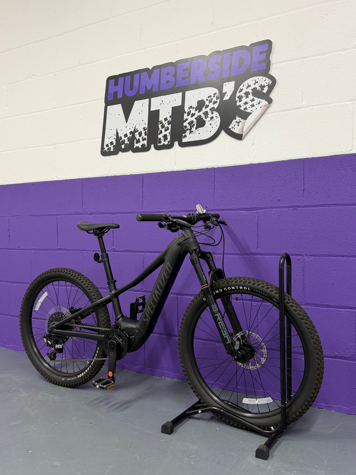 Kids / 2023 Specialized Turbo Levo SL Kids E-Bike / EMTB / E-BIKE / MTB