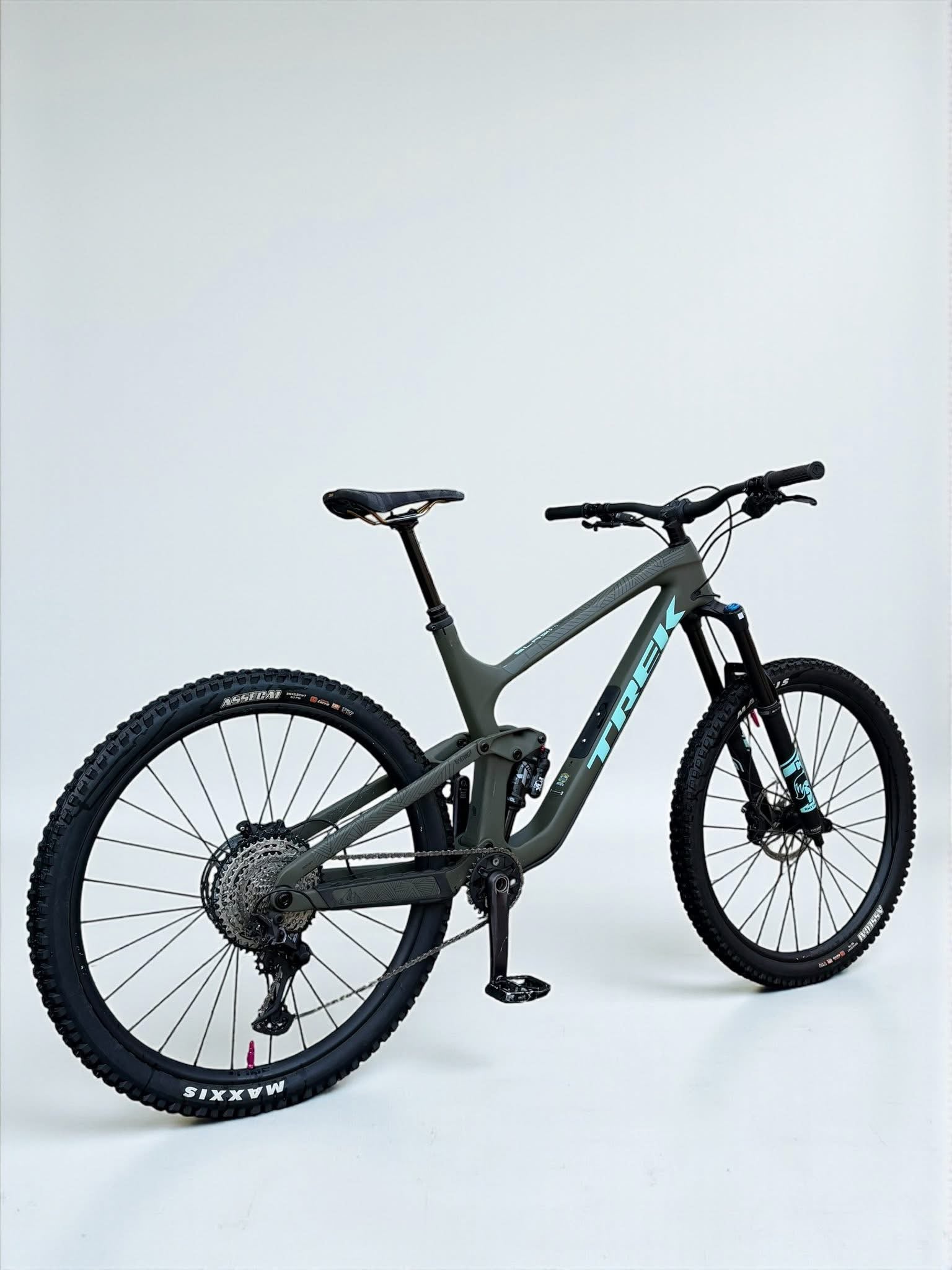 XL - Trek Slash 9.8 XT