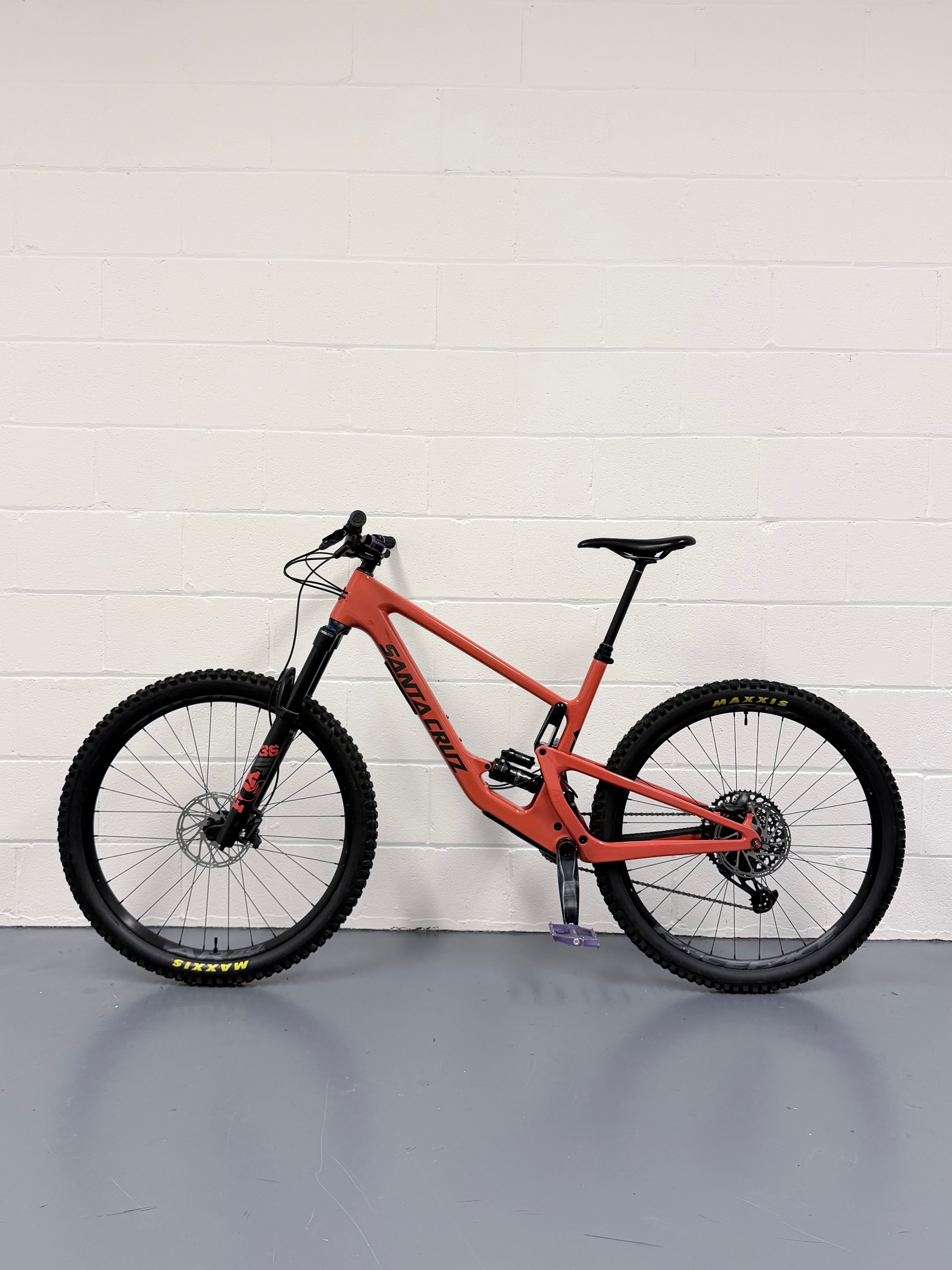 XL - 2021 Santa Cruz Hightower C