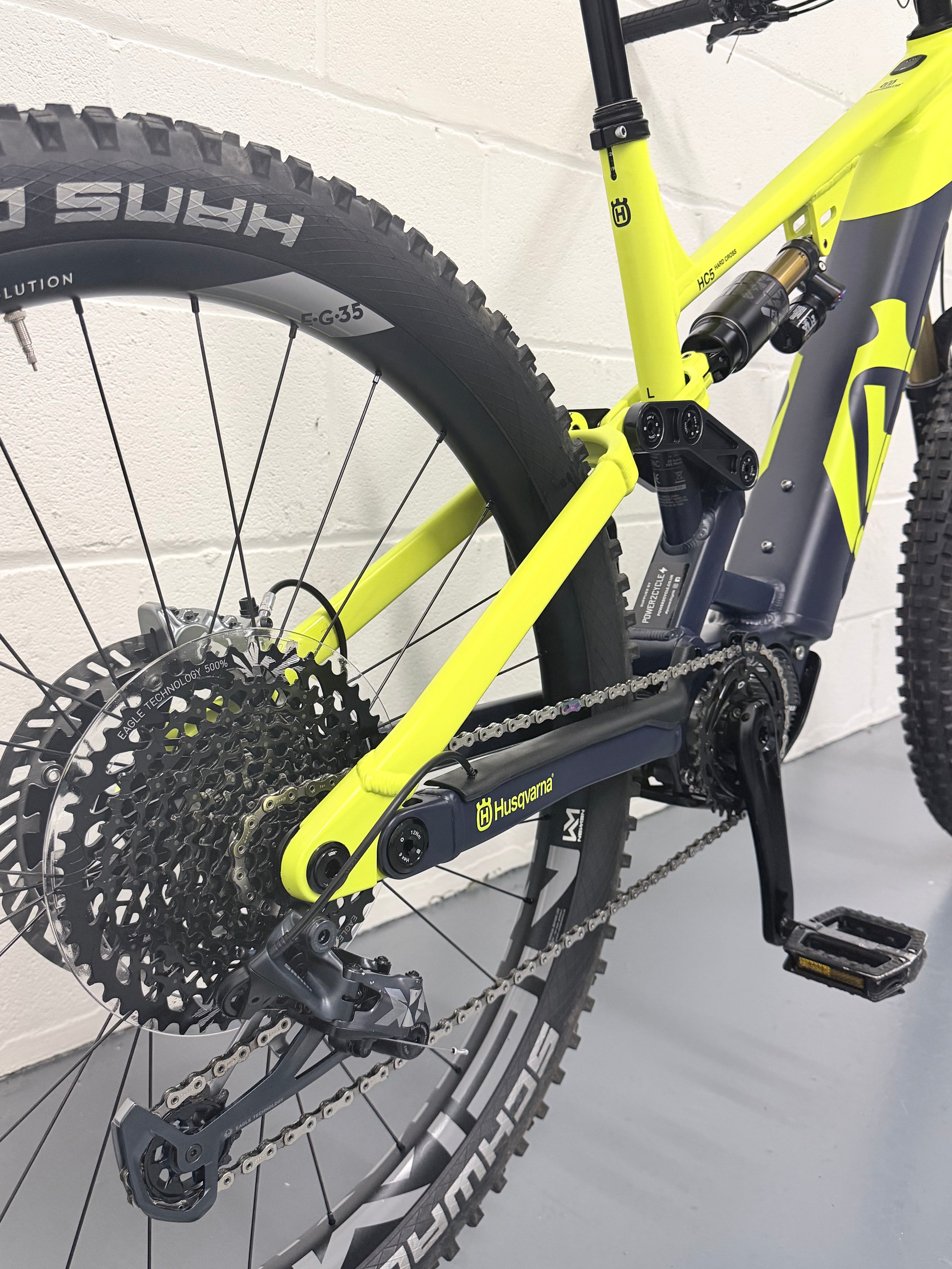 LARGE - 99 MILES! - HUSQVARNA HC5 FULL SUSPENSION ELECTRIC MOUNTAIN BIKE - EMTB - MTB