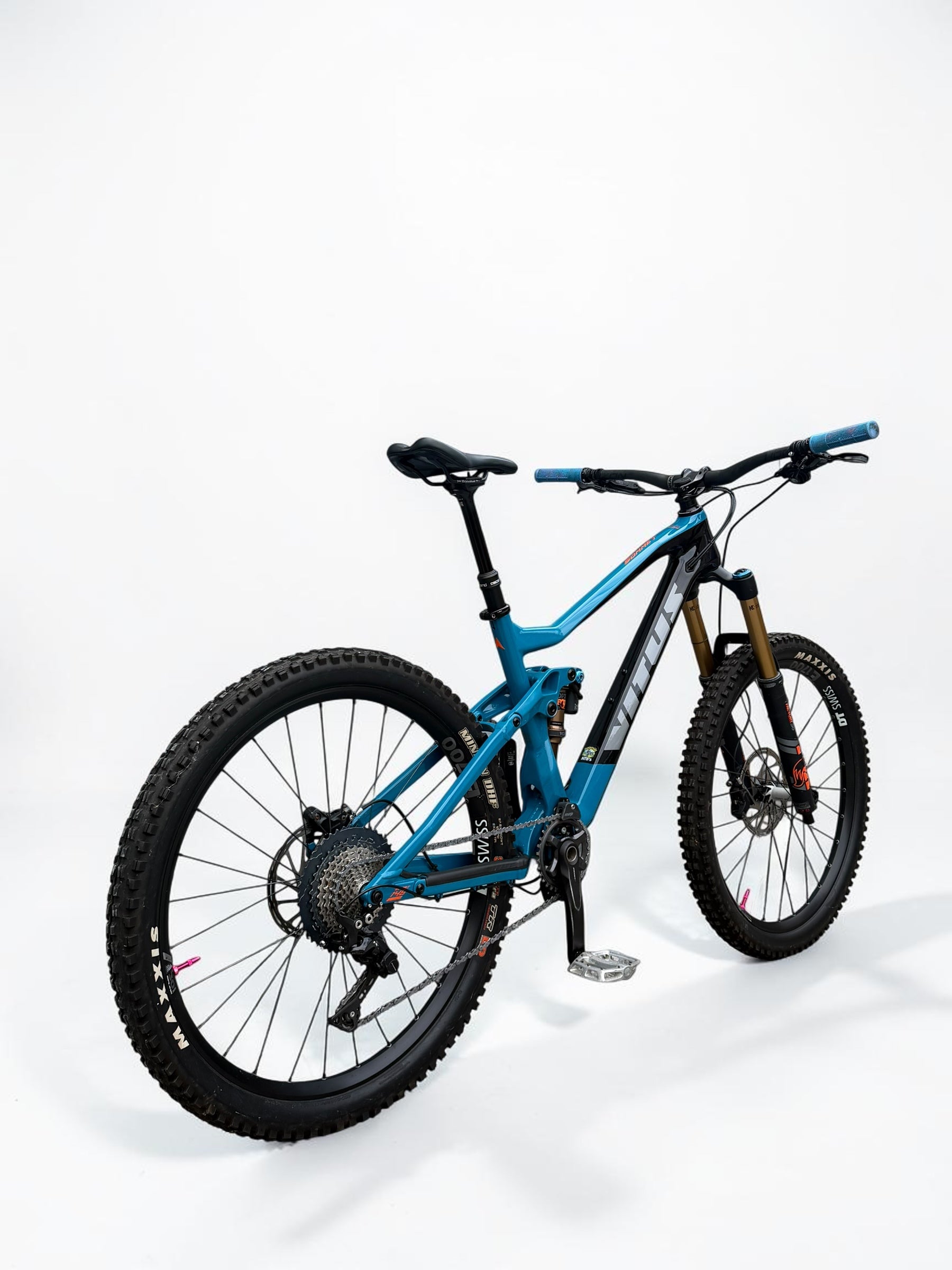 Medium - Vitus Sommet 27 CRX