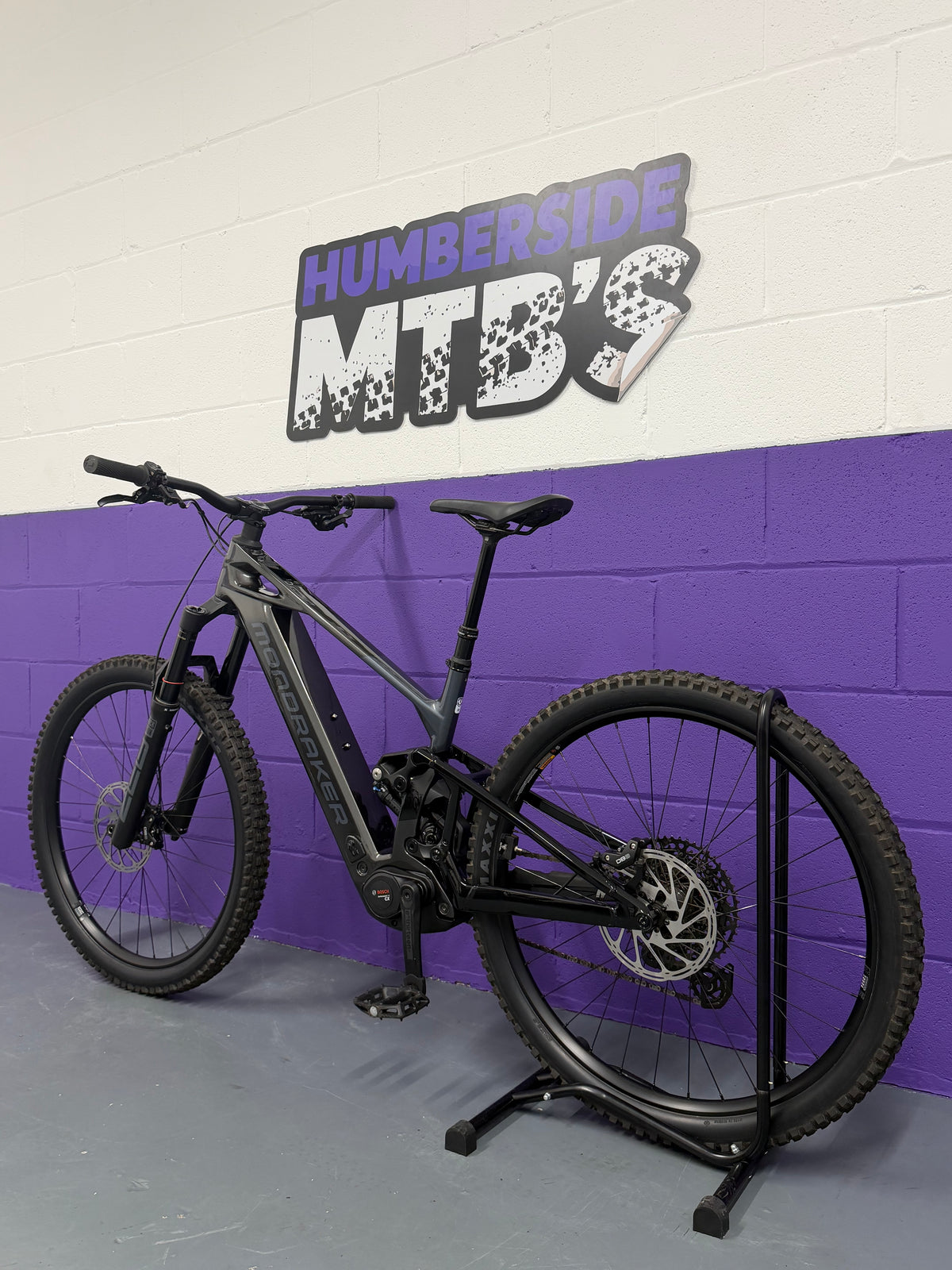 Medium / 2026 Mondraker Crafty Carbon S - 128 Miles Full Suspension Electric Mountain Bike / EMTB / MTB