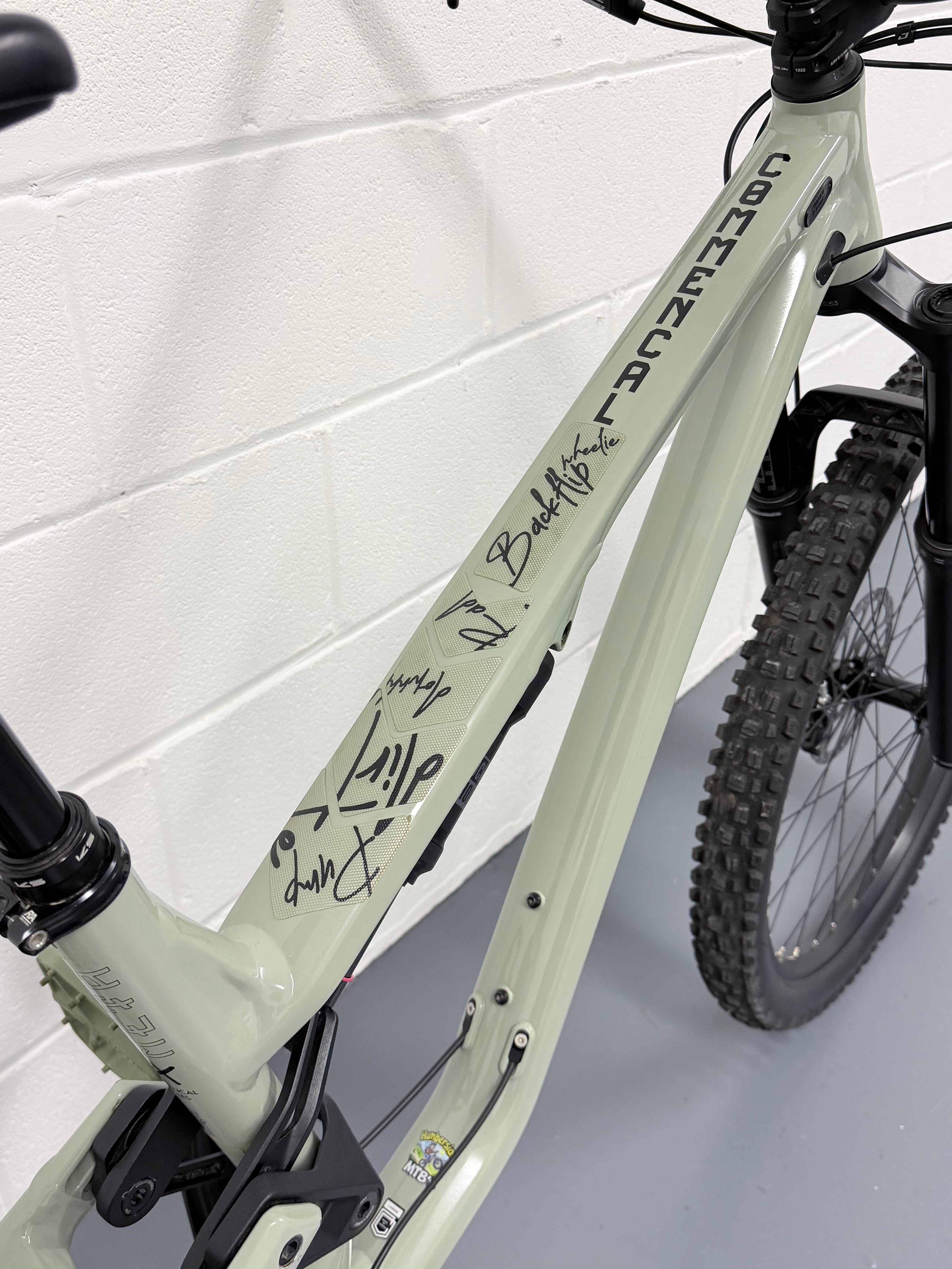 Large - Commencal Meta SX V4 Origin