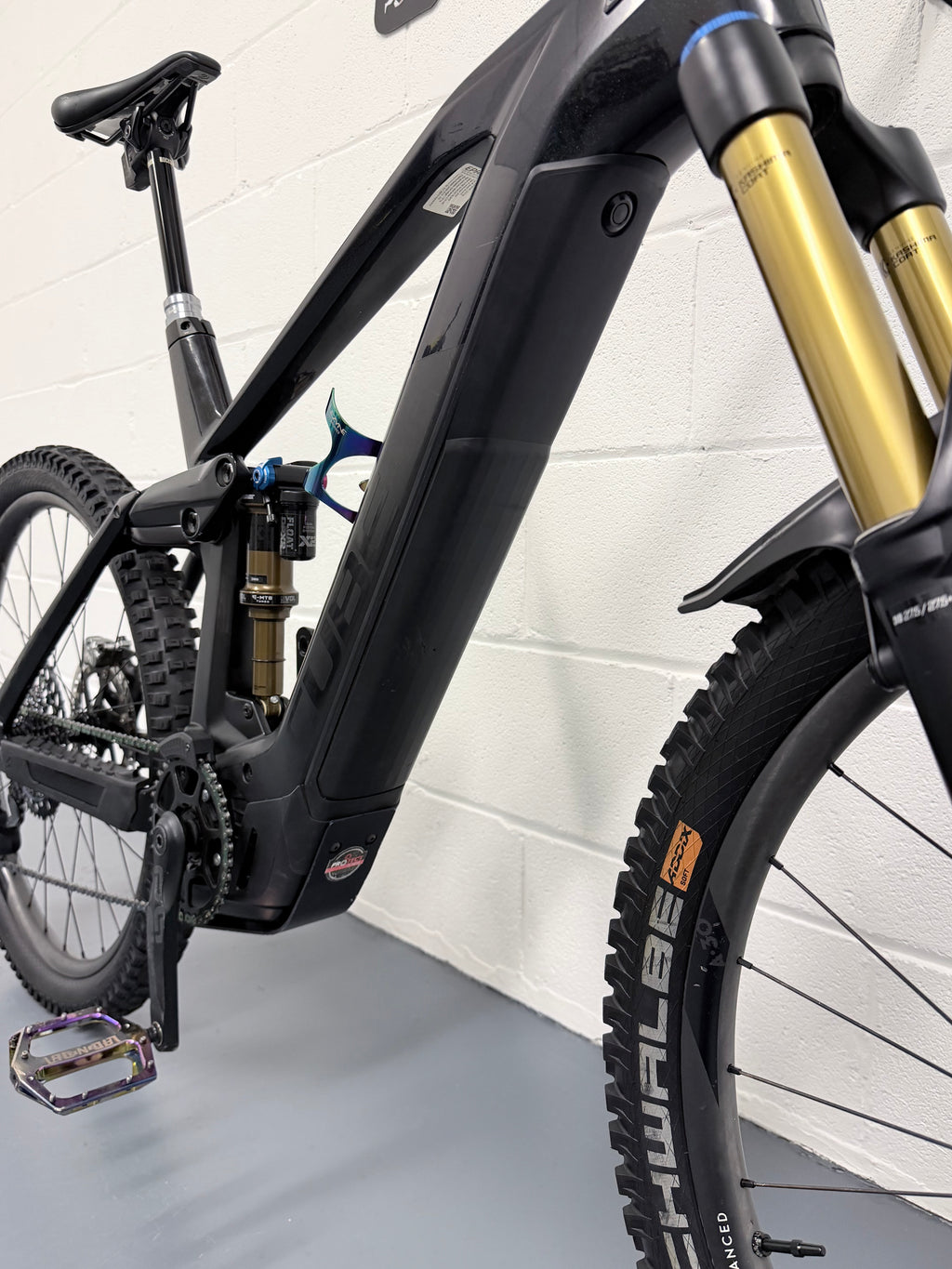 Large - 2021 Cube Stereo Hybrid 160 C62 SLT Full Suspension Mountain Bike - EMTB