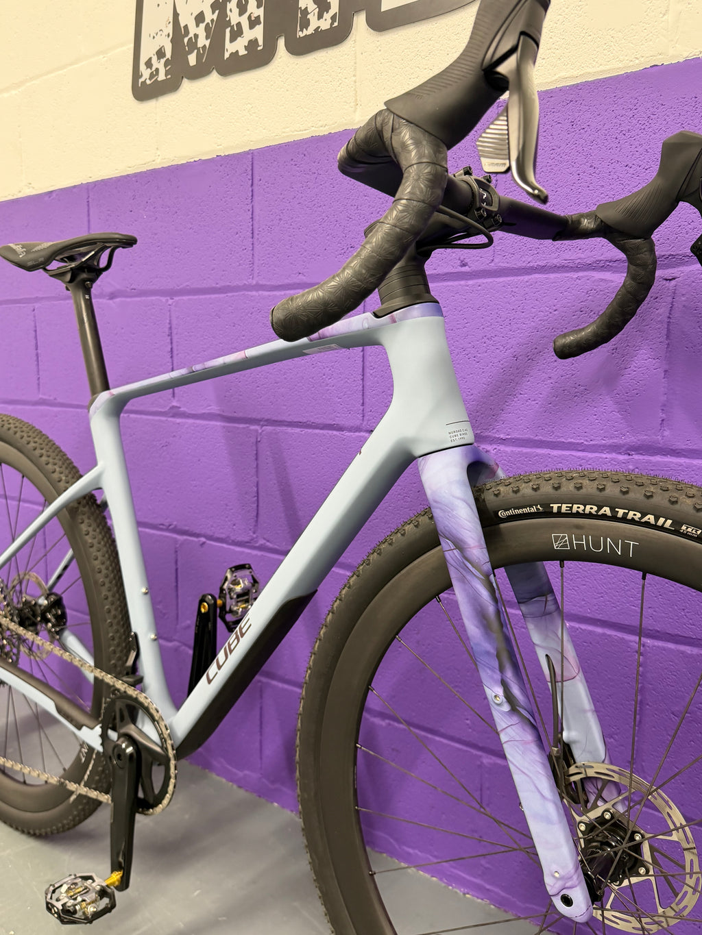 Medium - 2025 CUBE NUROAD C:62 EX CARBON - UPGRADED - GRAVEL BIKE