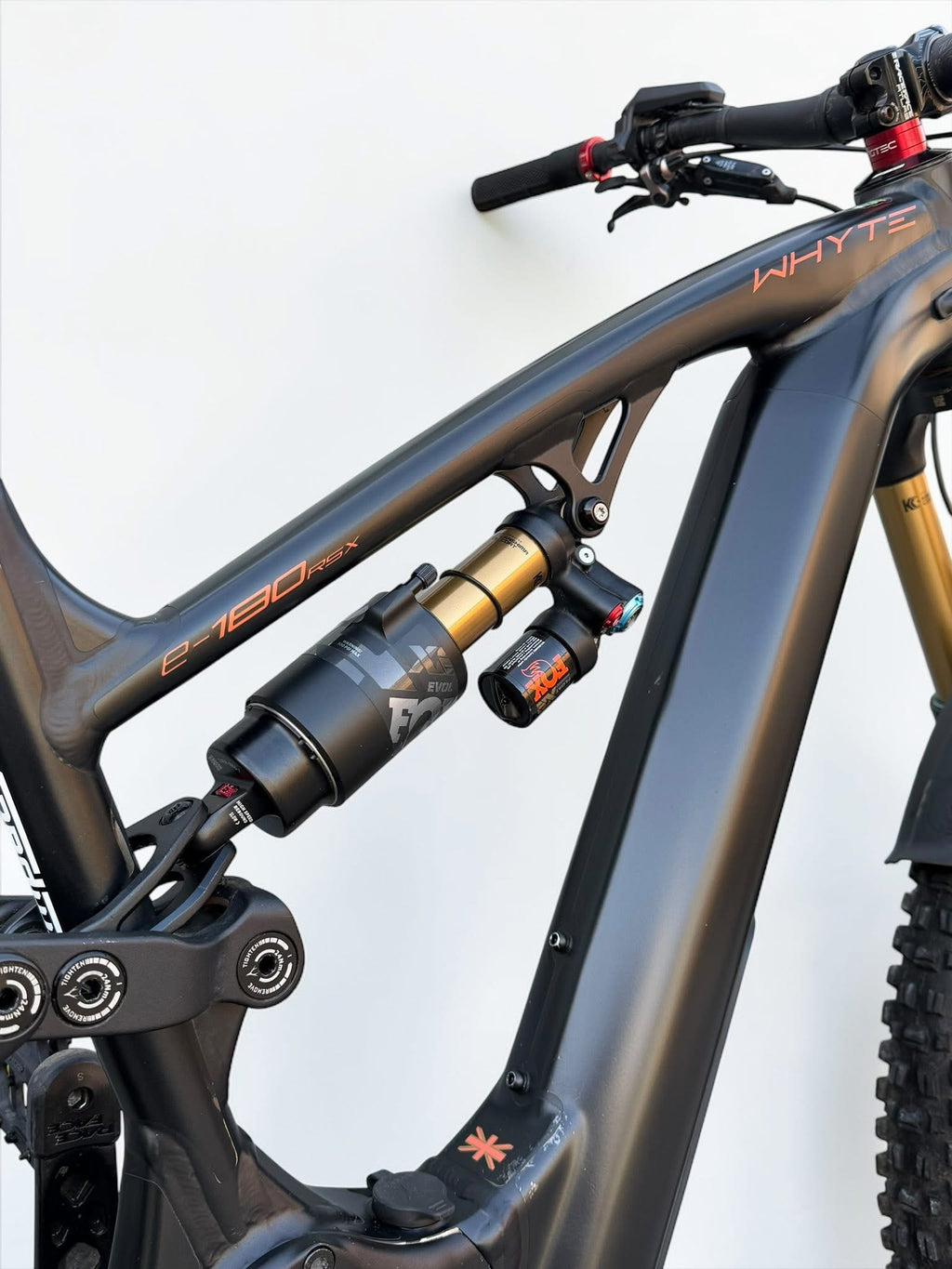 Large - 593 Miles - Whyte E180RSX MX