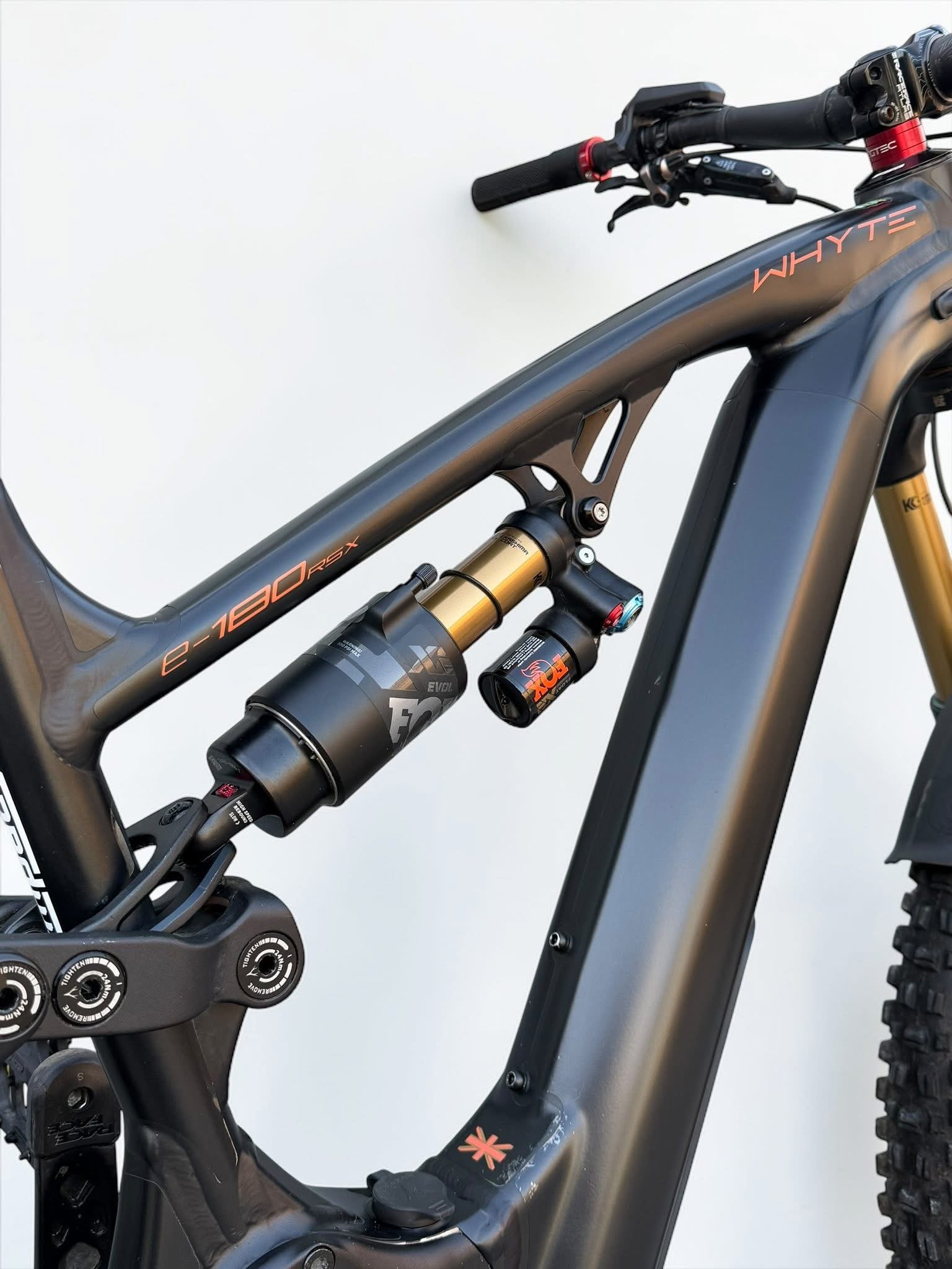 Large - 593 Miles - Whyte E180RSX MX