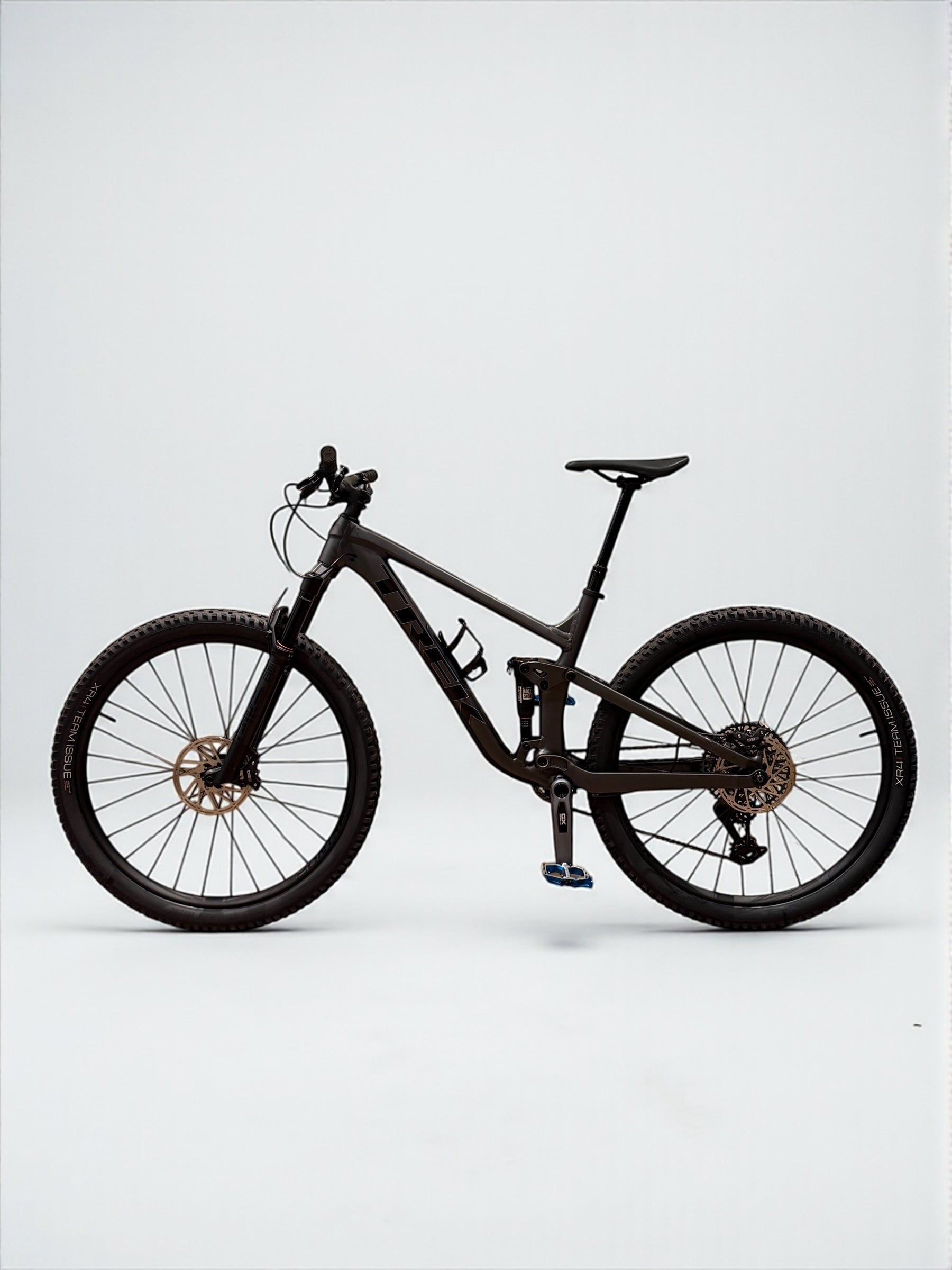 Large / Trek Top Fuel 8 GX AXE Full Suspension Mountain Bike / SRAM GX AXE / MTB