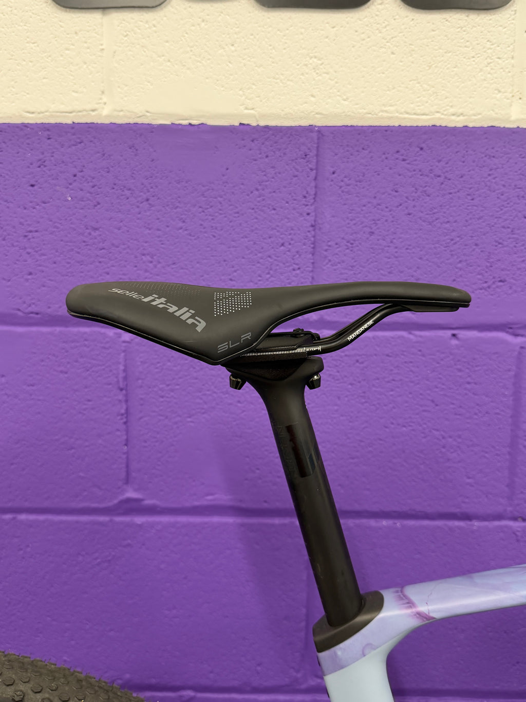 Medium - 2025 CUBE NUROAD C:62 EX CARBON - UPGRADED - GRAVEL BIKE