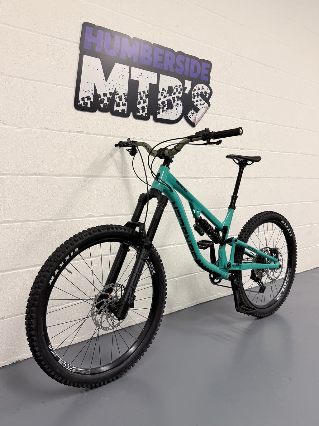 Large - 2025 Saracen Ariel 80 Full Suspension Mountain Bike - MTB - UPGRADED