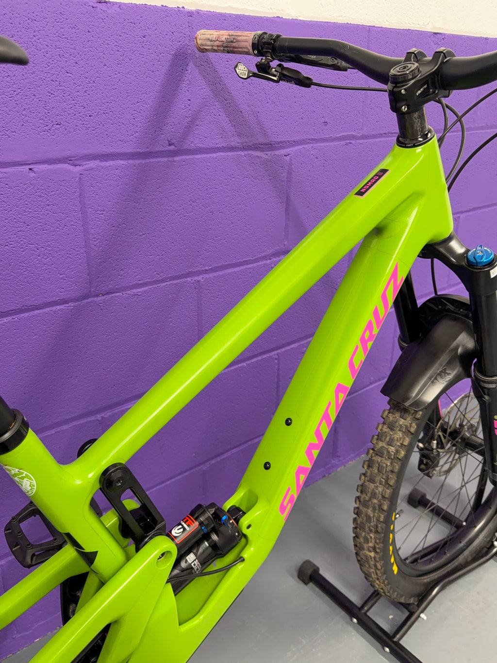 Large / 2022 Santa Cruz Nomad CS - Adder Green / MTB