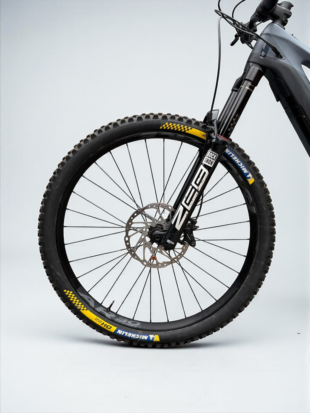 Large / Canyon Spectral:ON CF 7 Full Suspension Electric Mountain Bike / EMTB / E-BIKE / Mtb