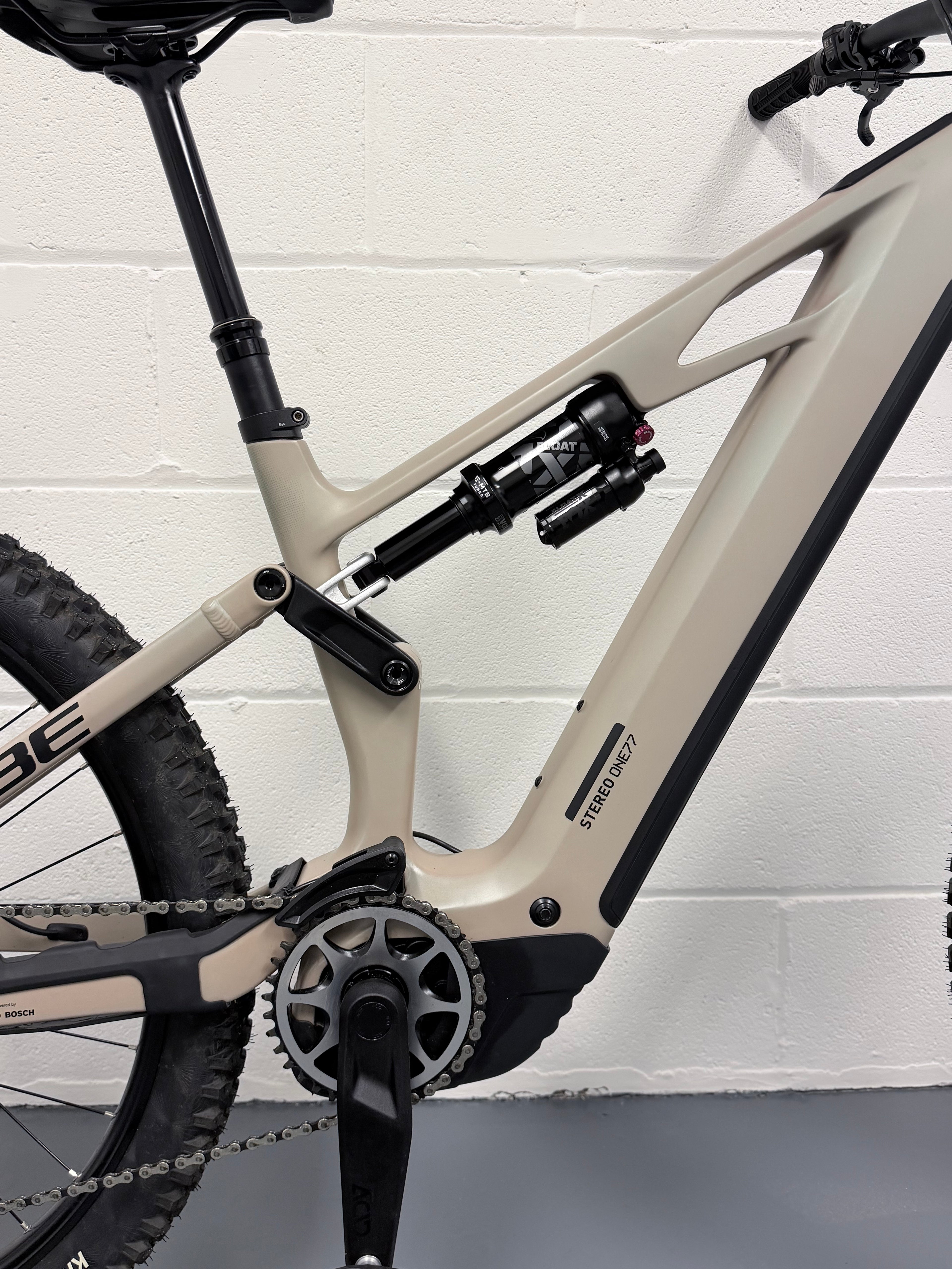 Medium - 39 MILES!! - 2026 Cube Stereo Hybrid One77 HPC SLX 800 Full Suspension Mountain Bike - EMTB - MTB