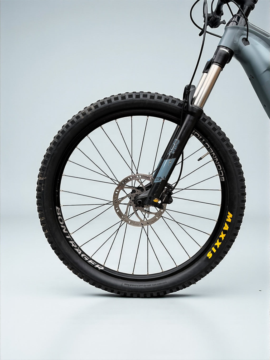 Medium / Trek Powerfly FS 4 Full Suspension Mountain Bike / EMTB / MTB